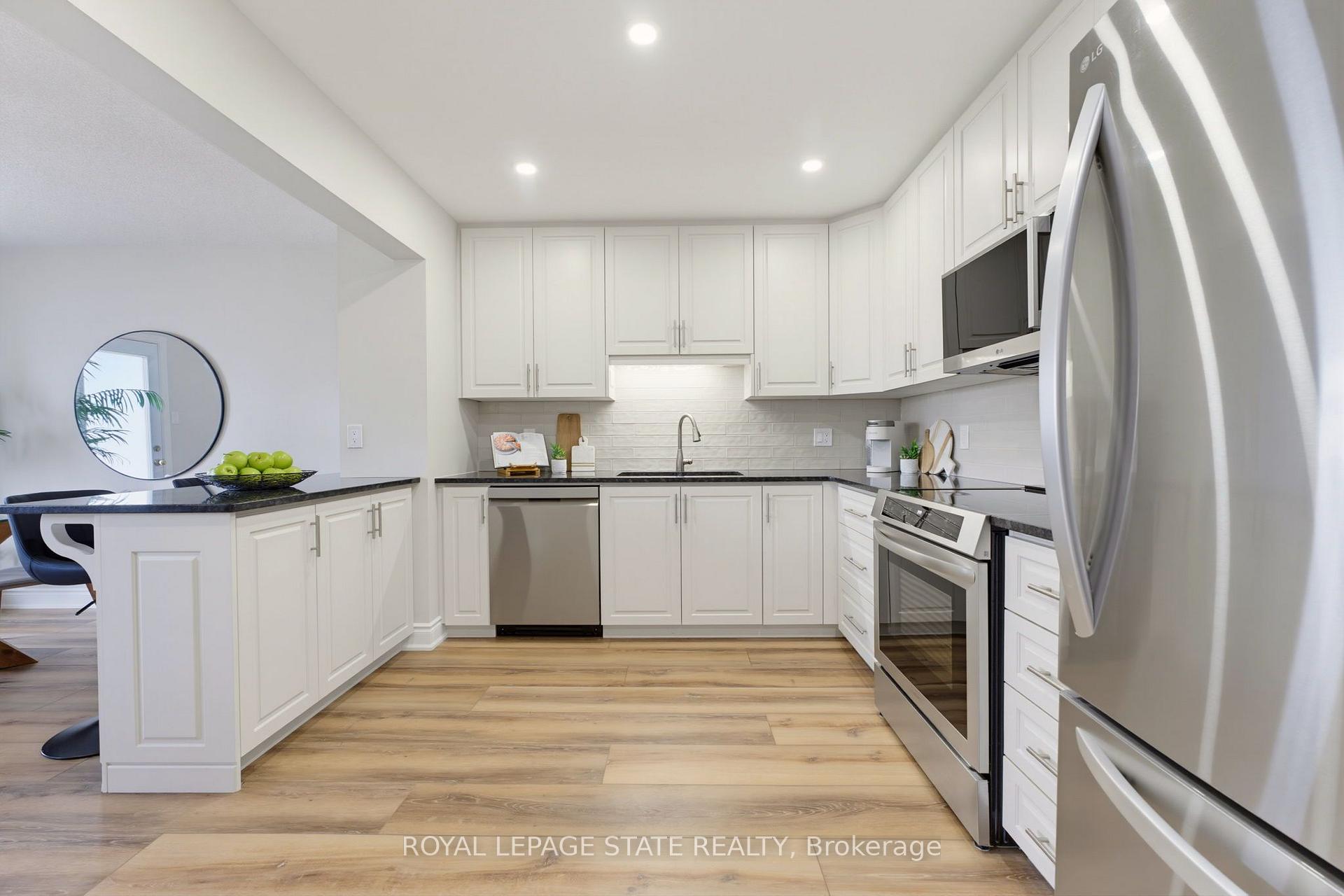 Photo 13 of Unit 2, 40 Braemar Avenue, Haldimand — HOMEH