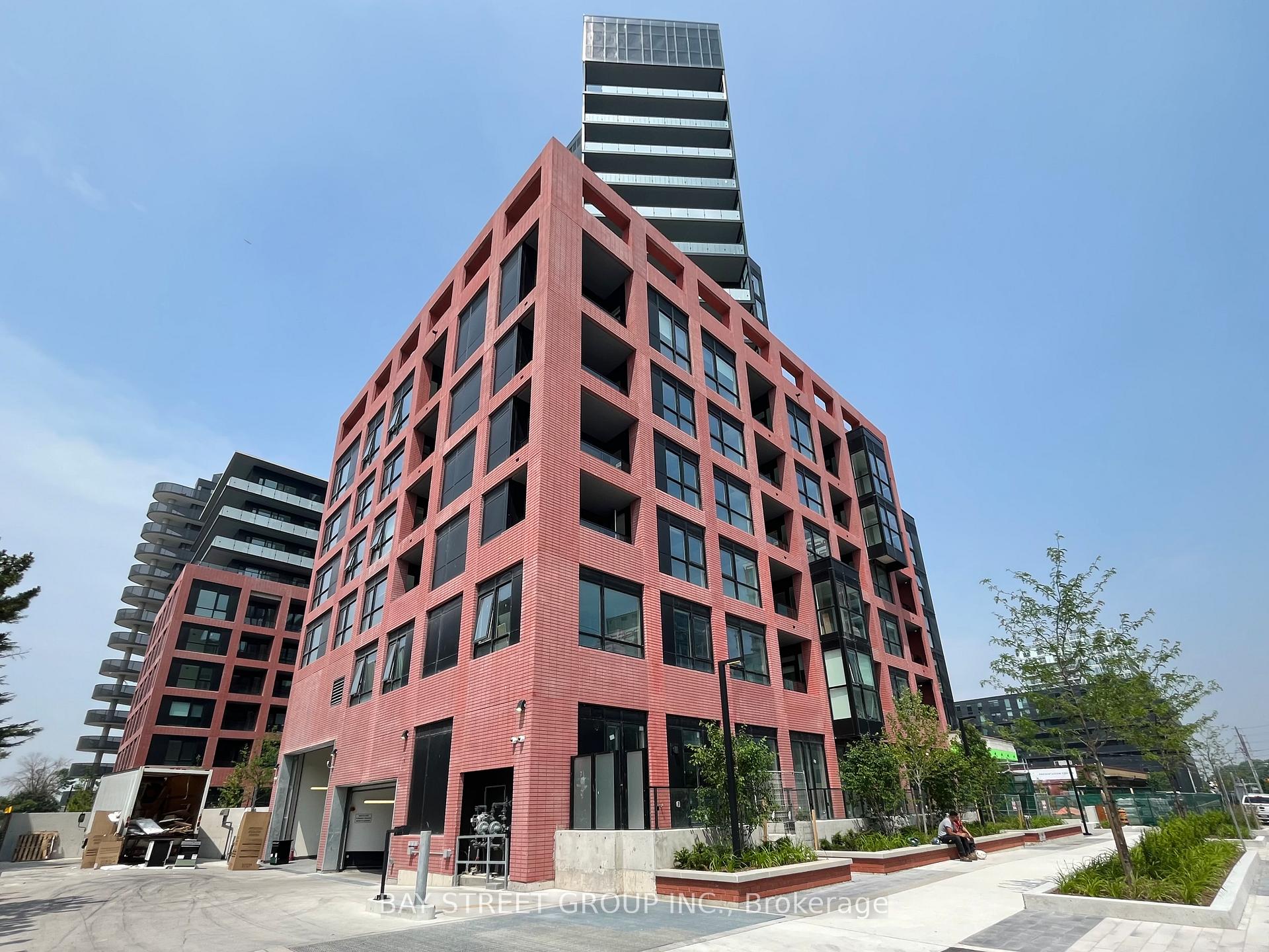 Photo 1 of Unit 817, 8 Tippett Road, North York, Clanton Park — HOMEH