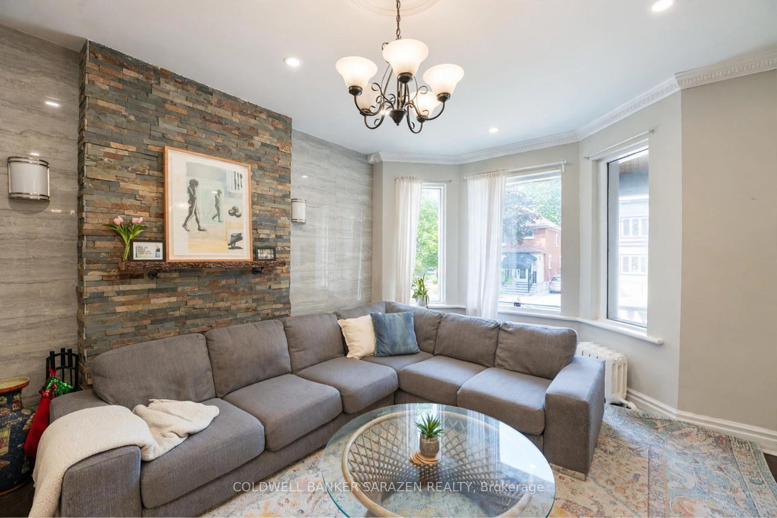 Photo 8 of Unit A, 135 Hawthorne Avenue, Ottawa, Ottawa East — HOMEH