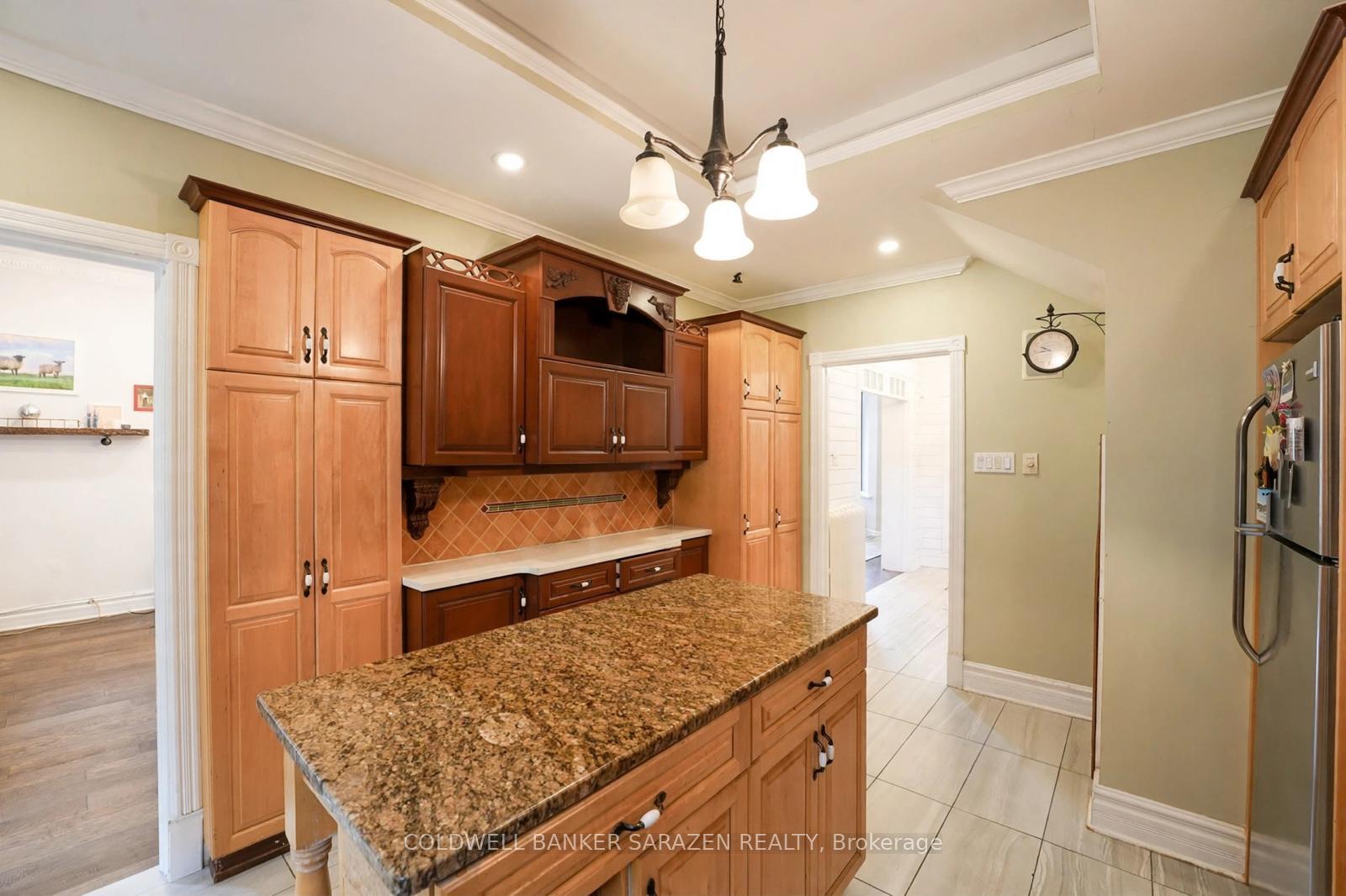 Photo 16 of Unit A, 135 Hawthorne Avenue, Ottawa, Ottawa East — HOMEH