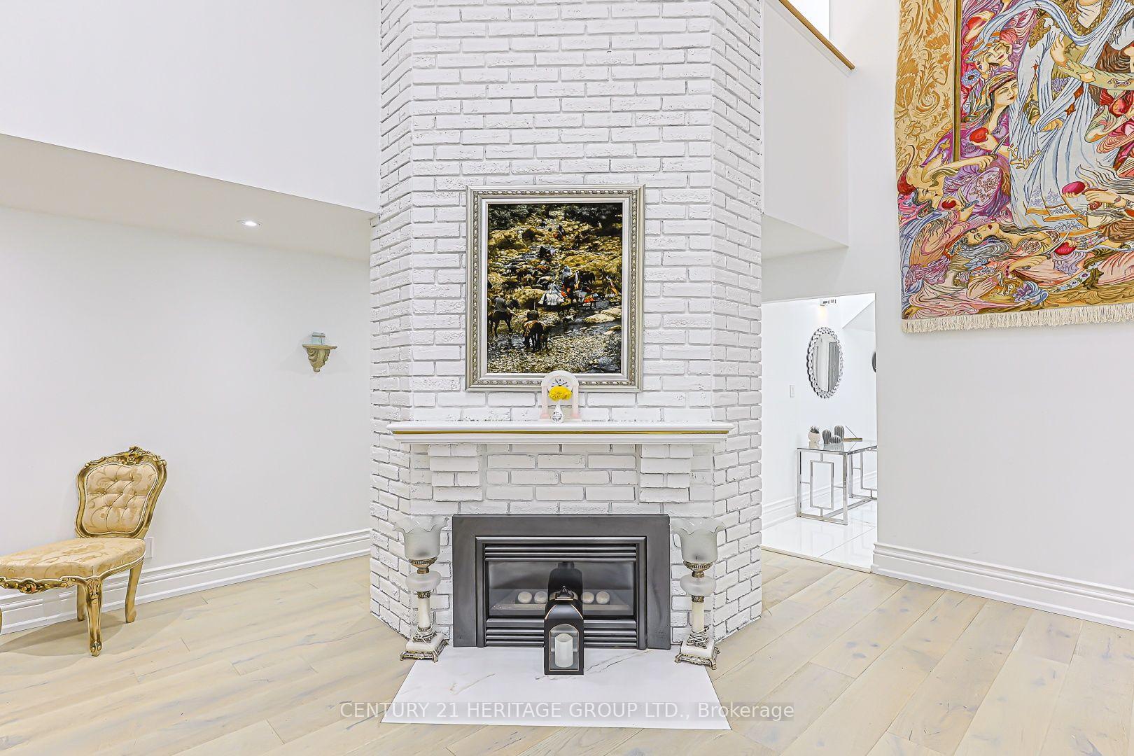 Photo 14 of 62 Greencroft Crescent, Markham, Unionville — HOMEH