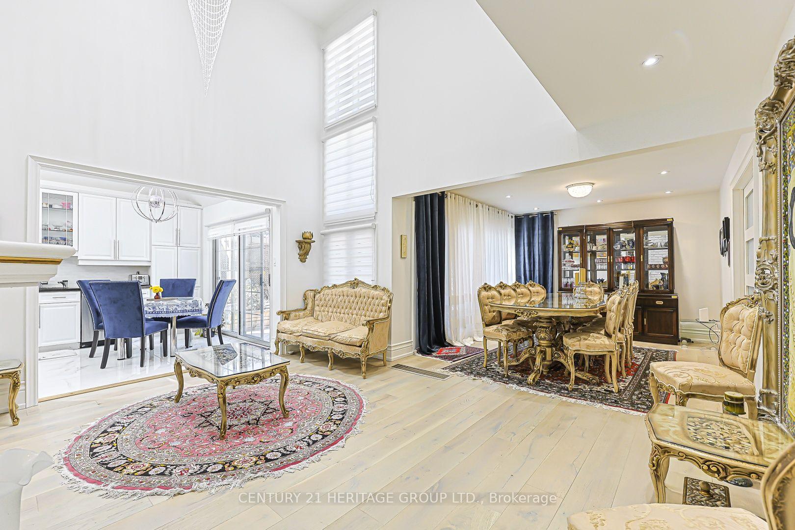 Photo 16 of 62 Greencroft Crescent, Markham, Unionville — HOMEH