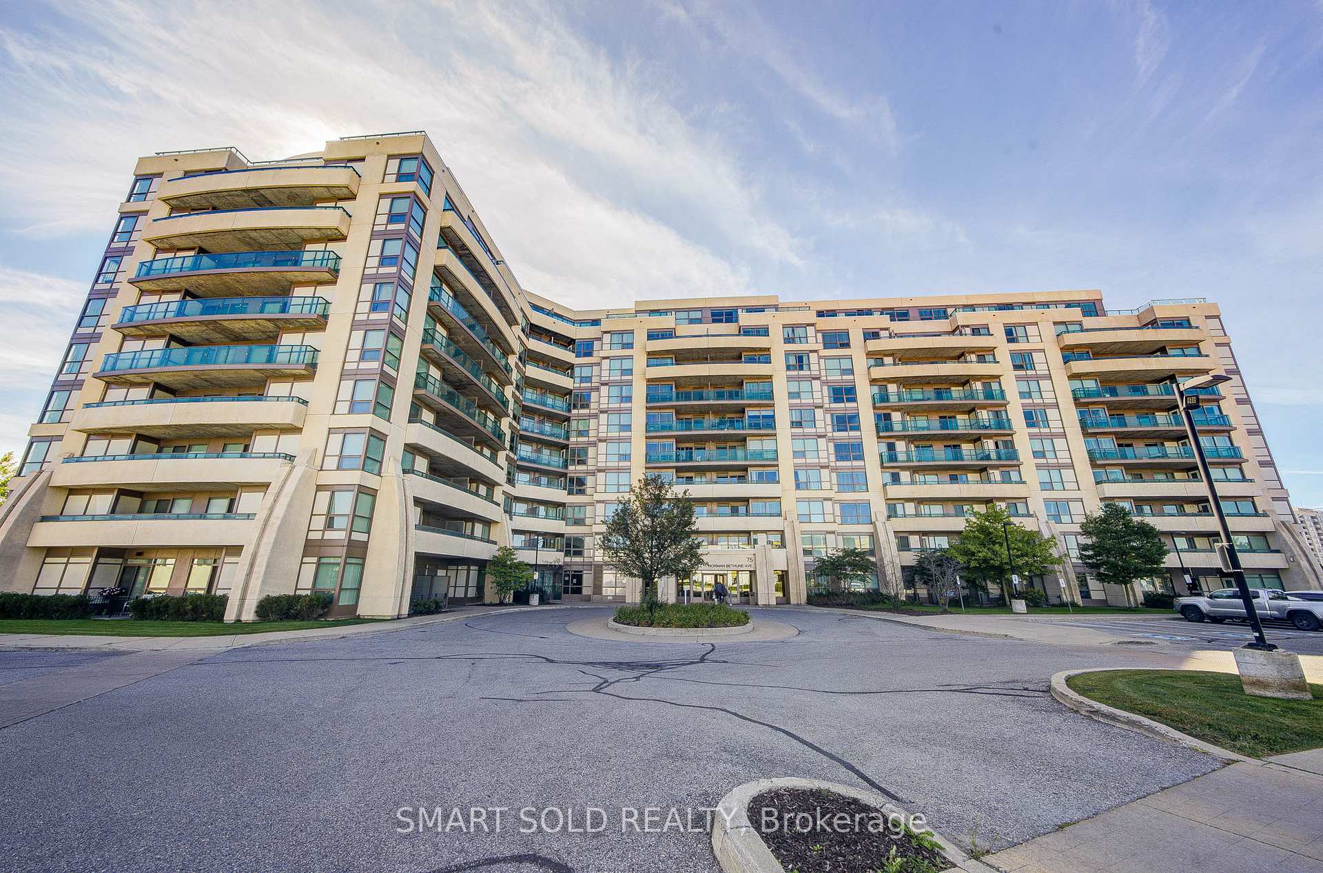 Photo of Unit 309, 75 Norman Bethune Avenue