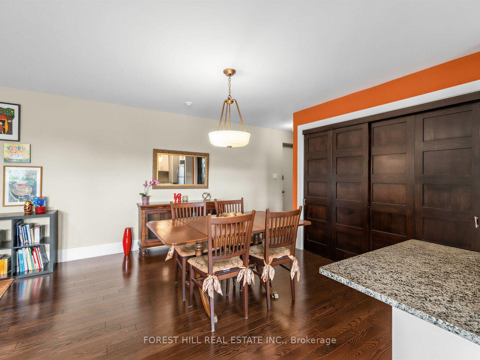 Photo 4 of Unit 401, 2603 Bathurst Street, Toronto, Forest Hill North — HOMEH