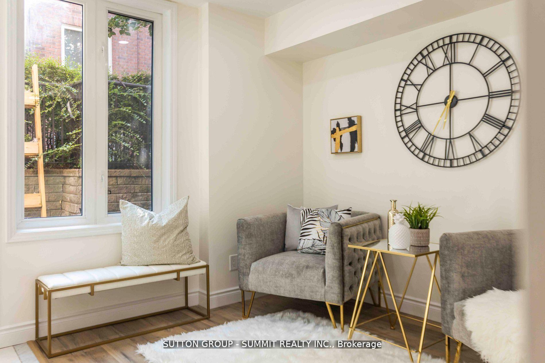 Photo 4 of Unit 421, 12 Douro Street, Toronto, Niagara — HOMEH
