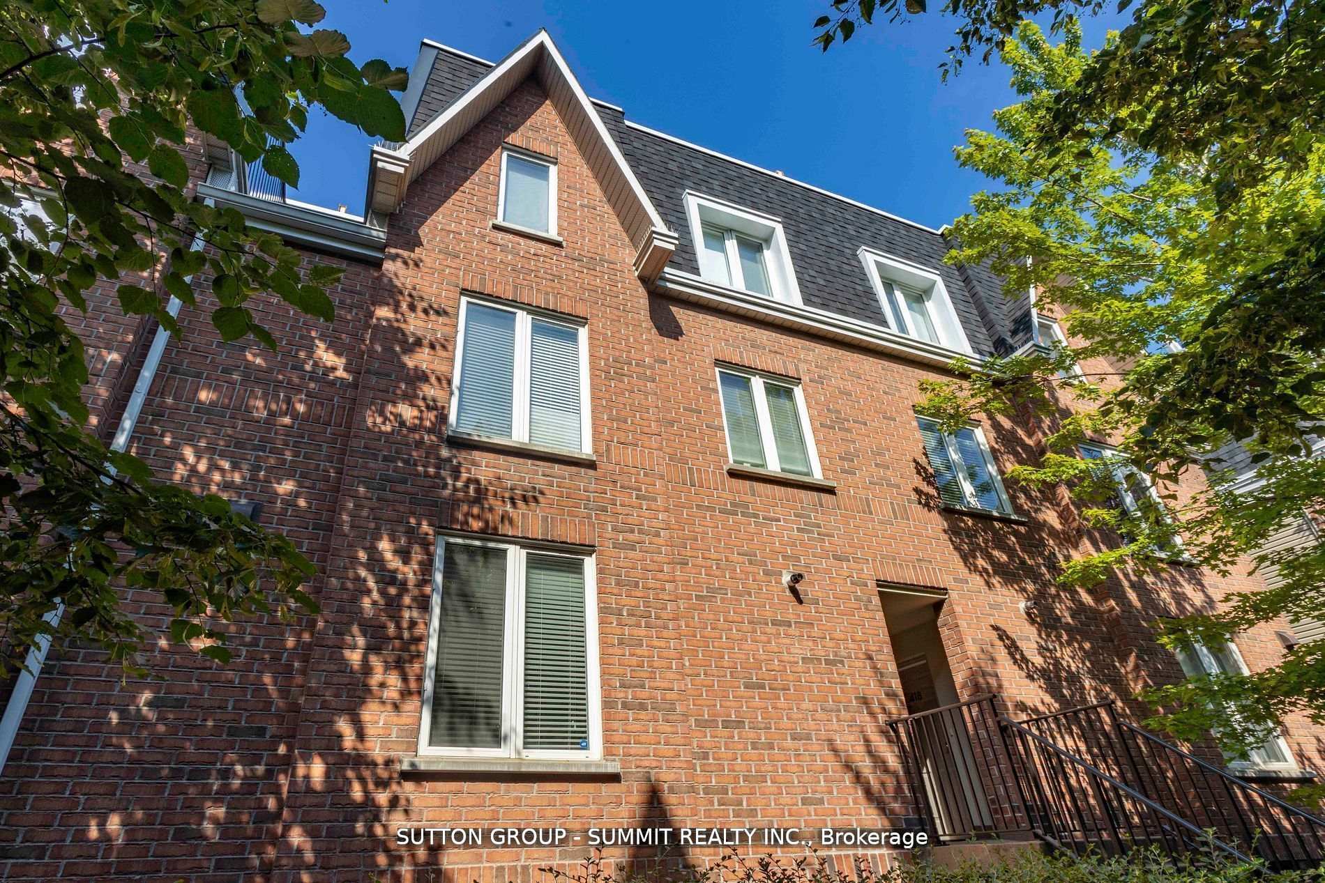 Photo 8 of Unit 421, 12 Douro Street, Toronto, Niagara — HOMEH