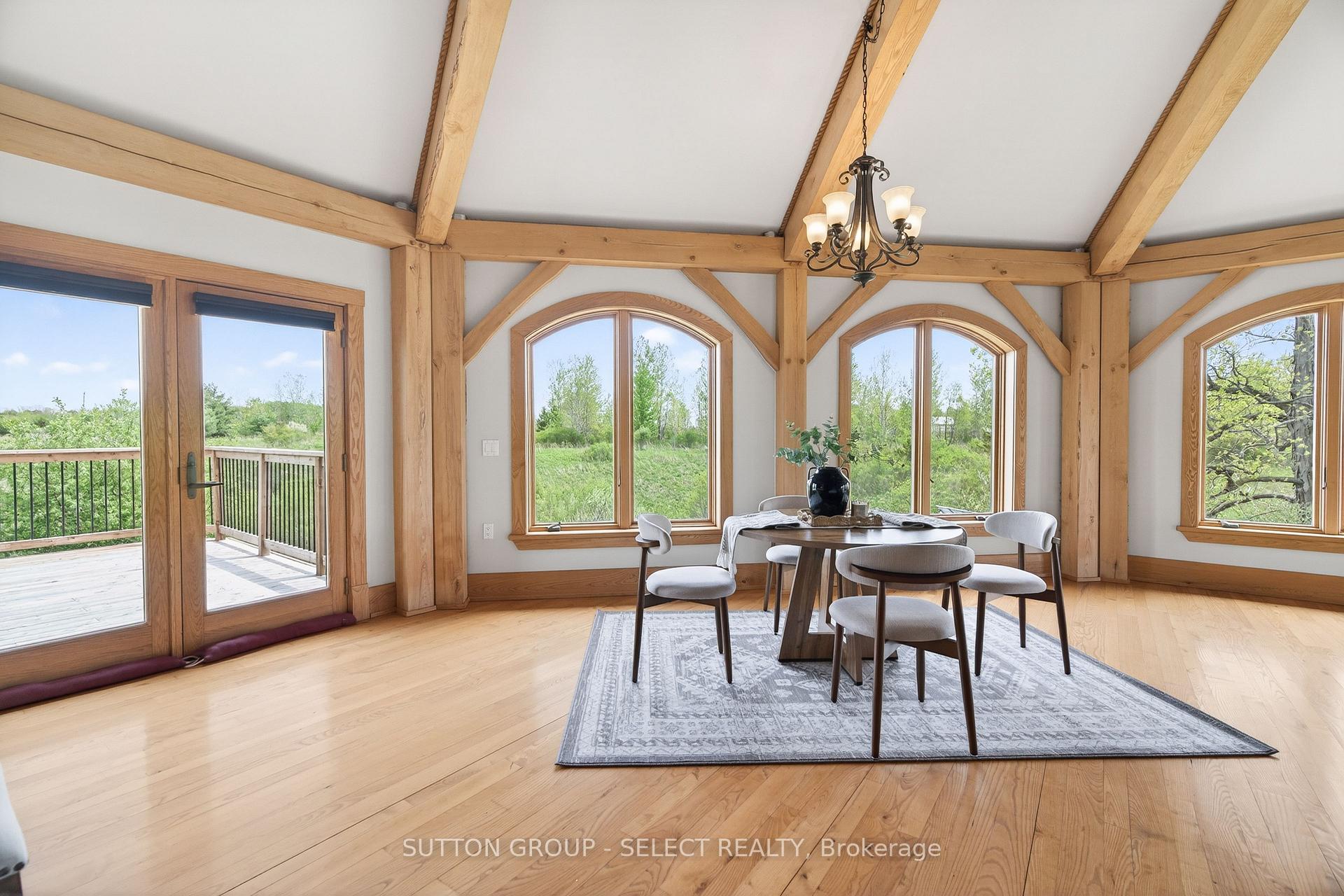 Photo 9 of 21170 Mayfair Road, Southwest Middlesex, Rural Southwest Middlesex — HOMEH