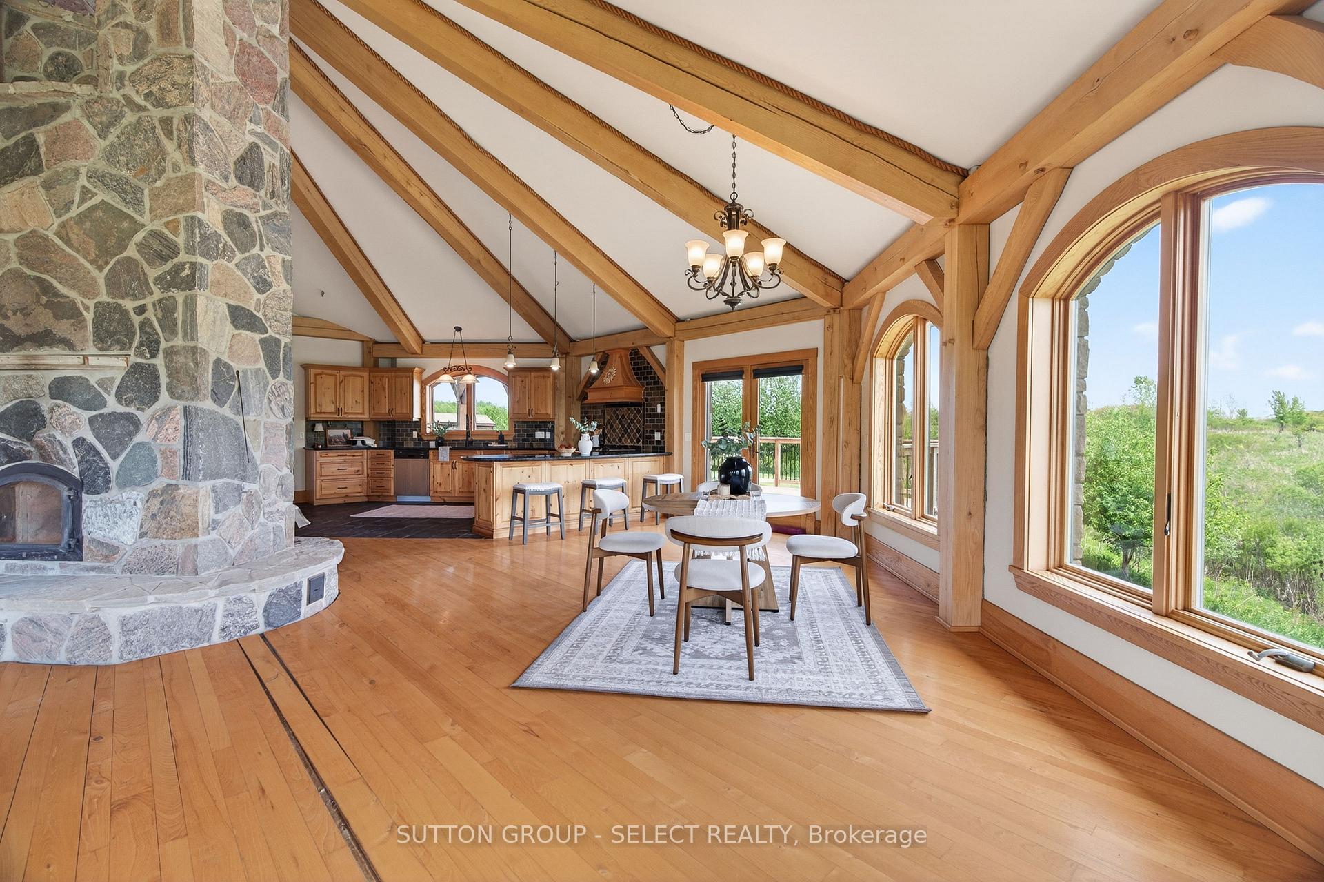 Photo 10 of 21170 Mayfair Road, Southwest Middlesex, Rural Southwest Middlesex — HOMEH