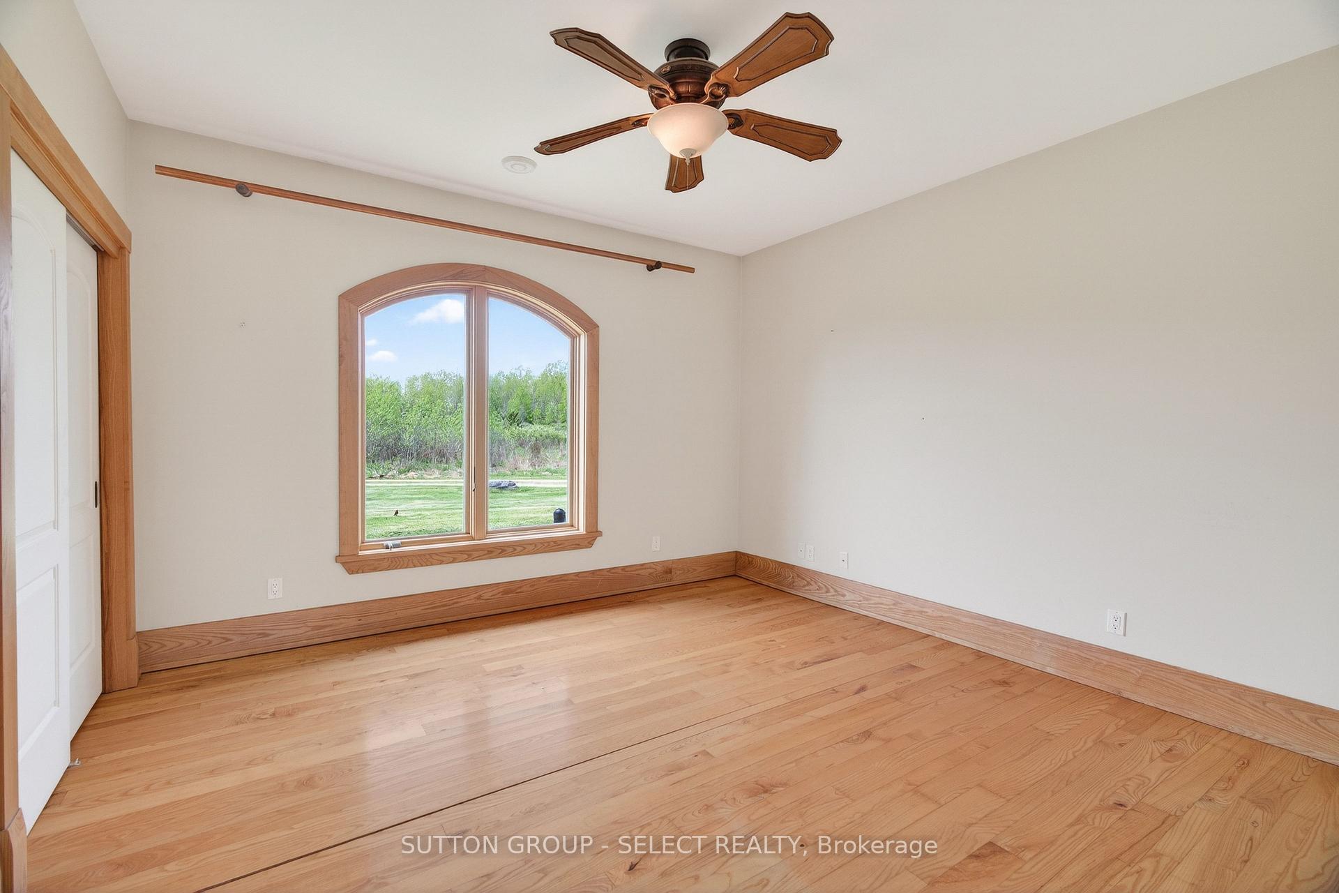 Photo 24 of 21170 Mayfair Road, Southwest Middlesex, Rural Southwest Middlesex — HOMEH