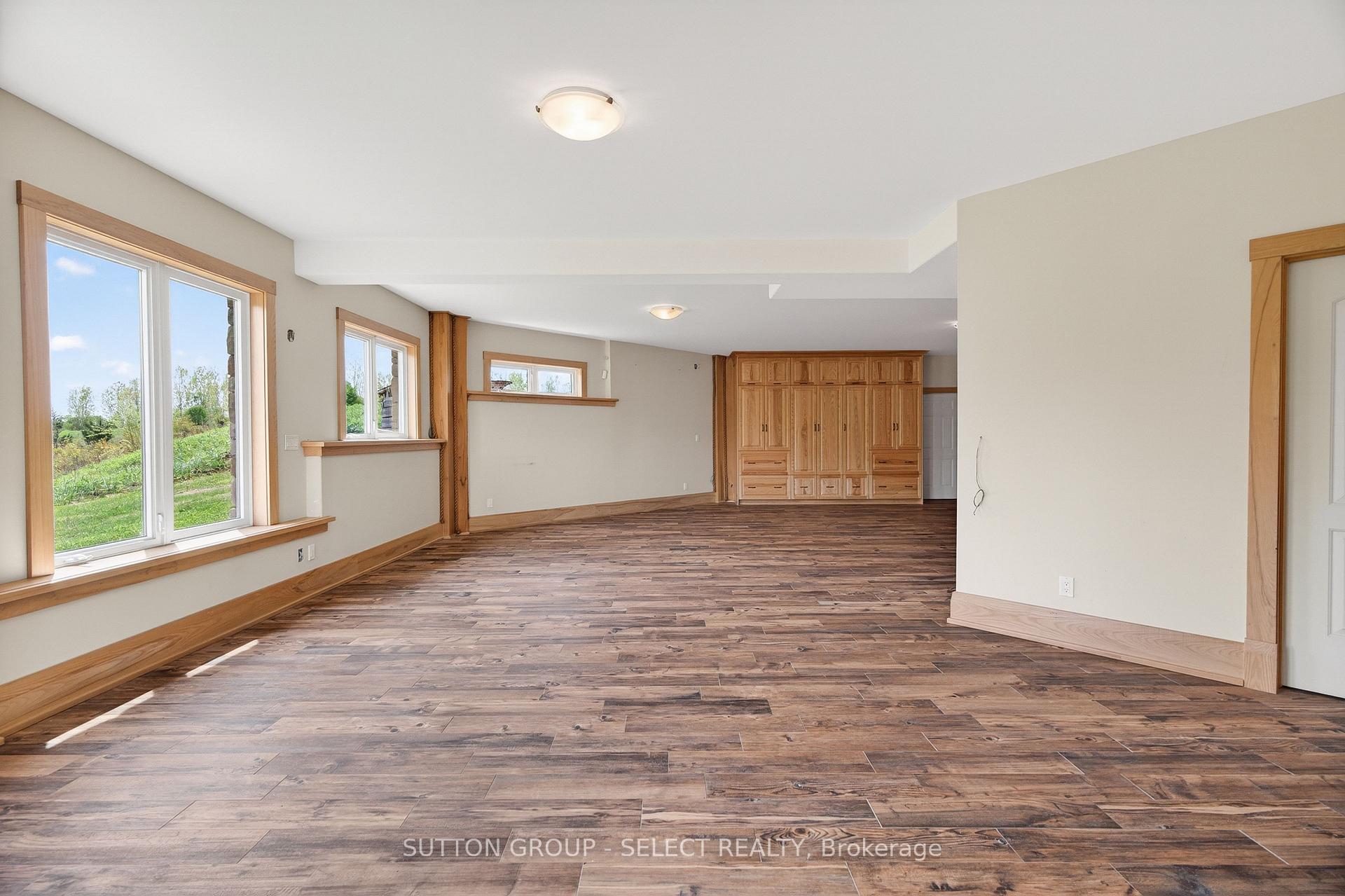 Photo 31 of 21170 Mayfair Road, Southwest Middlesex, Rural Southwest Middlesex — HOMEH