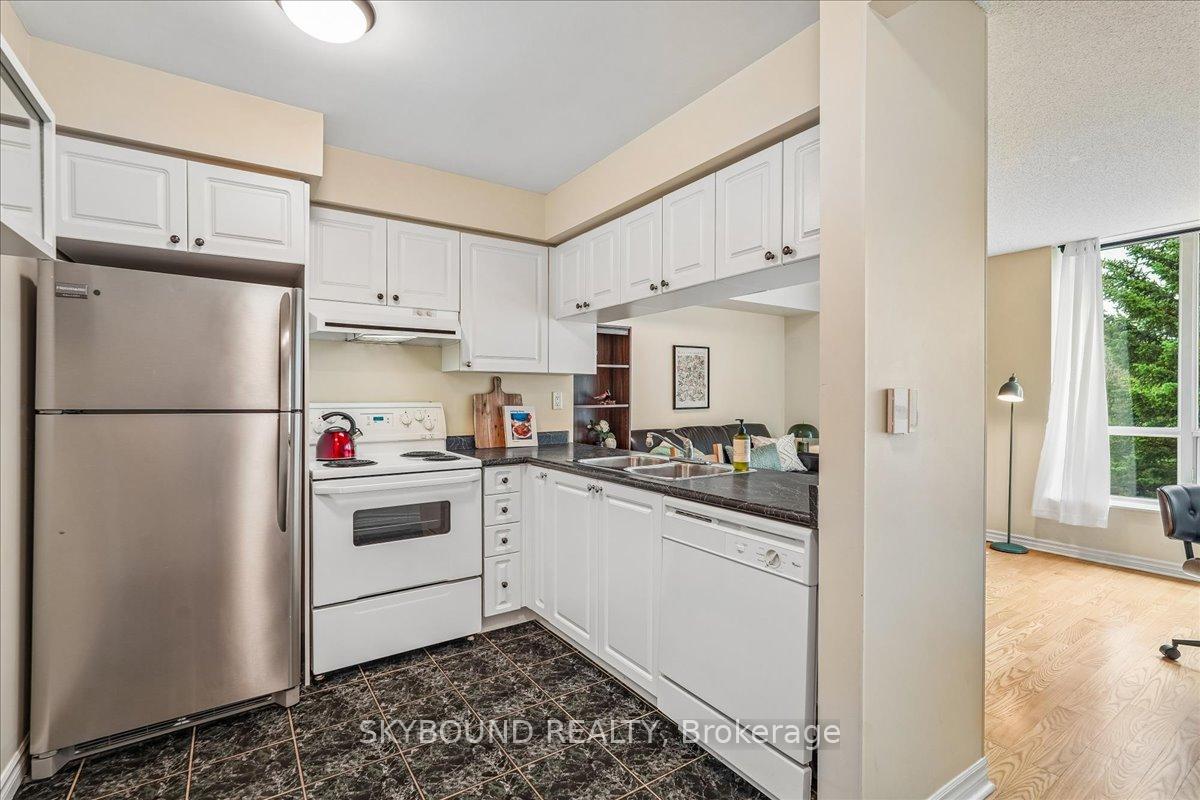 Photo 9 of Unit 308, 745 New Westminster Drive, Vaughan, Brownridge — HOMEH