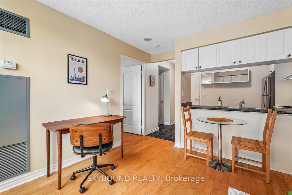 Photo 16 of Unit 308, 745 New Westminster Drive, Vaughan, Brownridge — HOMEH