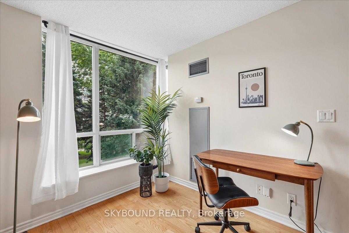 Photo 19 of Unit 308, 745 New Westminster Drive, Vaughan, Brownridge — HOMEH
