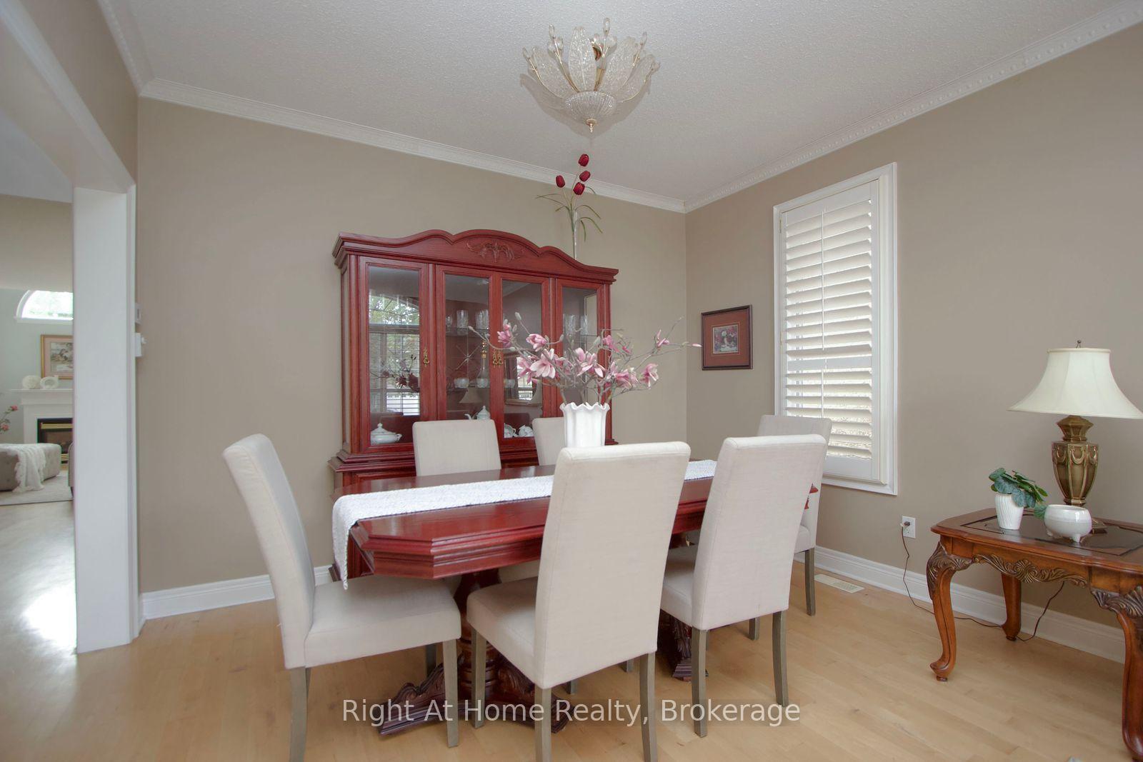 Photo 9 of 2096 Stornoway Street, Oshawa, Kedron — HOMEH