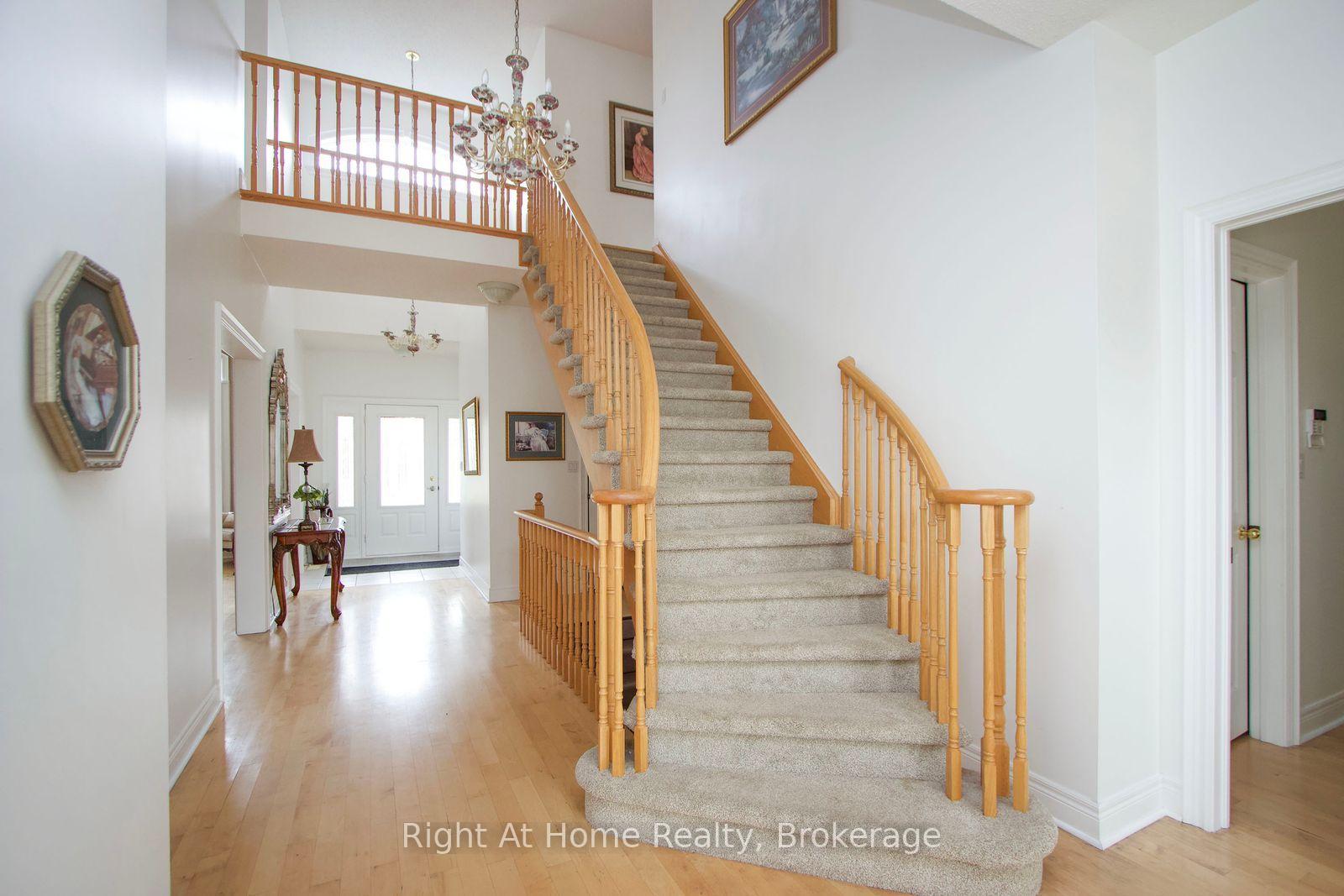 Photo 23 of 2096 Stornoway Street, Oshawa, Kedron — HOMEH