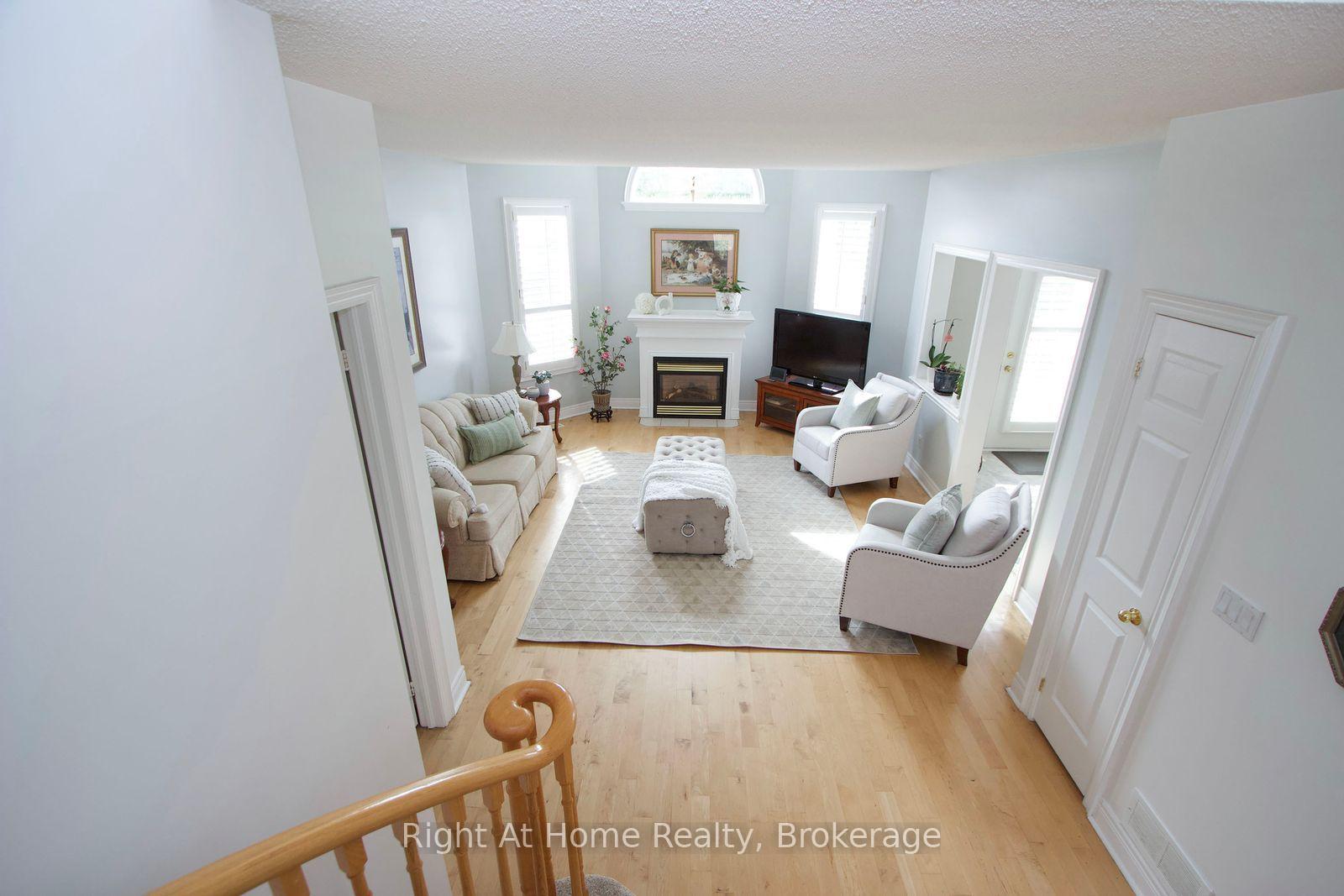 Photo 24 of 2096 Stornoway Street, Oshawa, Kedron — HOMEH