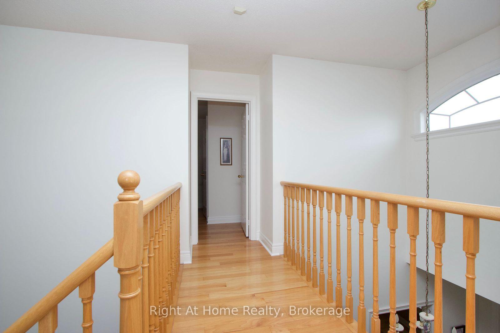 Photo 25 of 2096 Stornoway Street, Oshawa, Kedron — HOMEH