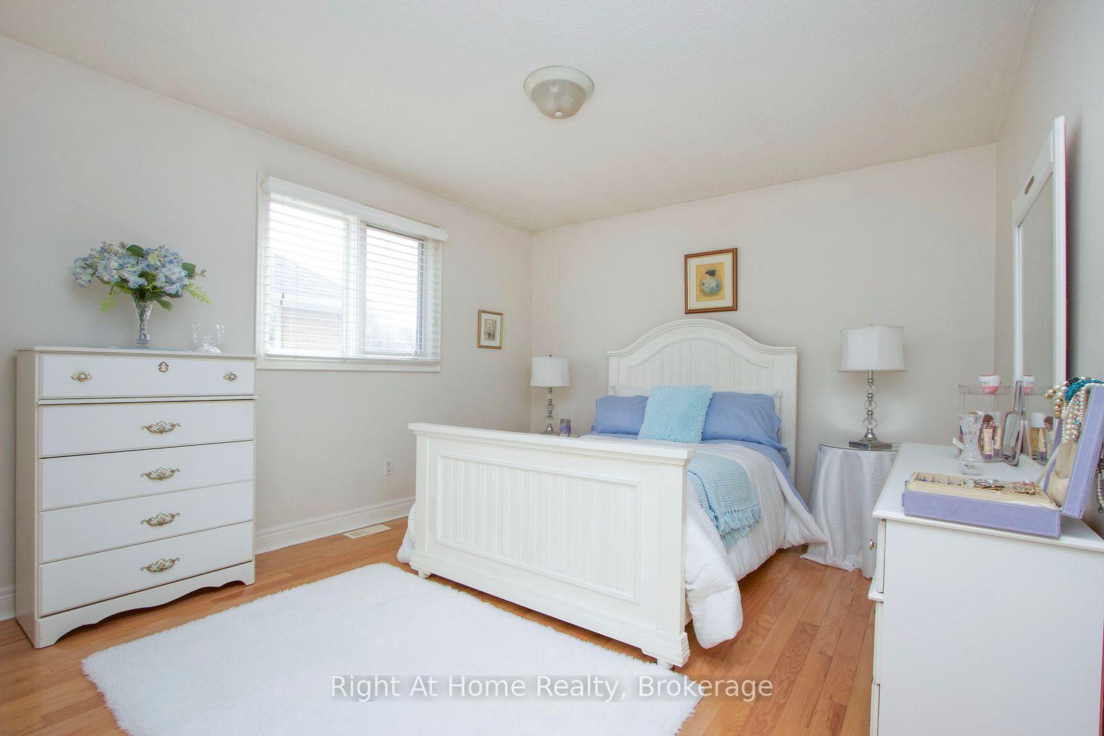 Photo 27 of 2096 Stornoway Street, Oshawa, Kedron — HOMEH
