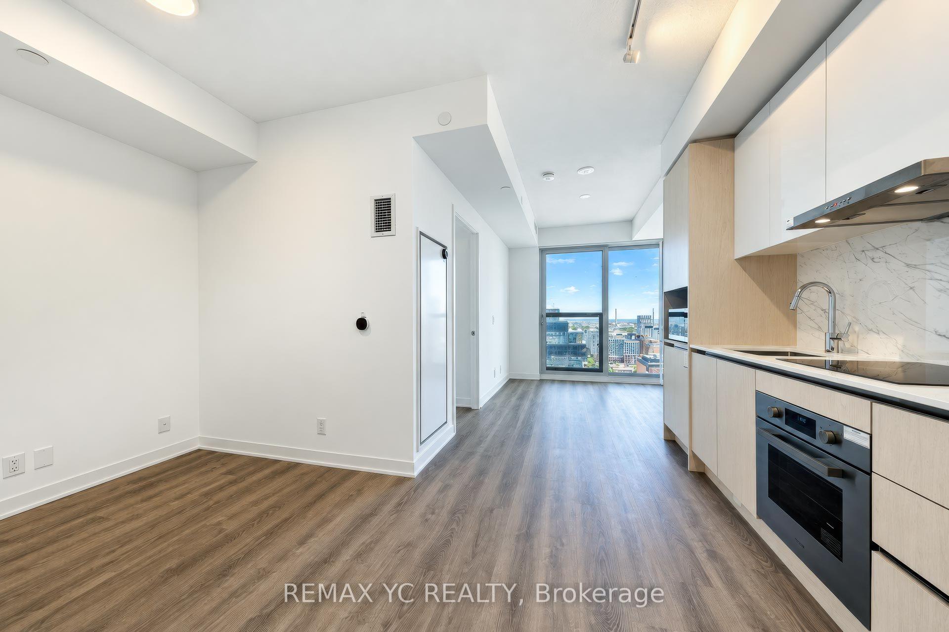 Photo 7 of Unit 3005, 180 Front Street E, Toronto, Moss Park — HOMEH