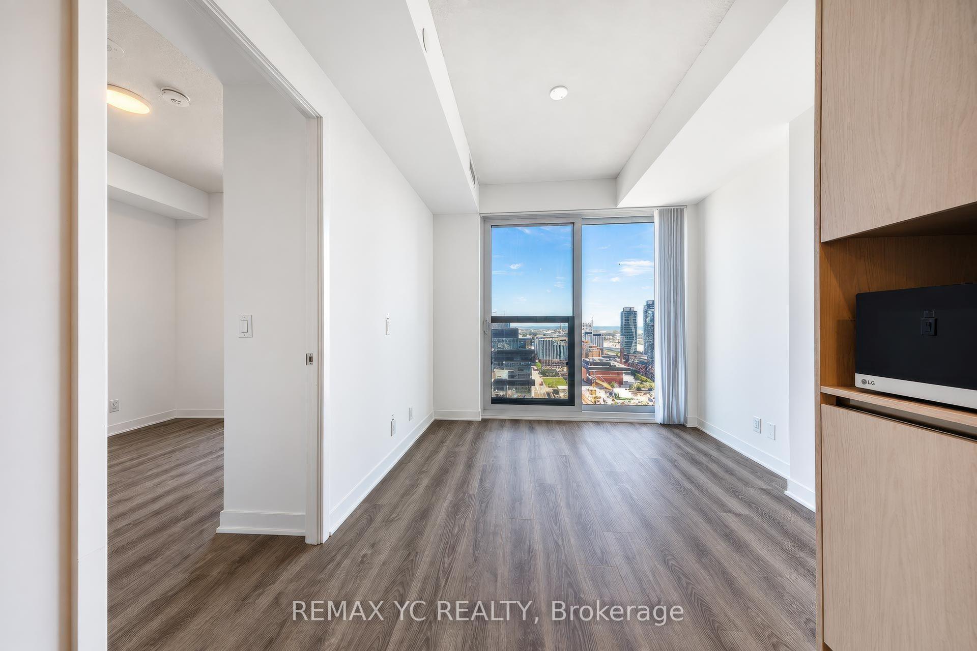 Photo 10 of Unit 3005, 180 Front Street E, Toronto, Moss Park — HOMEH