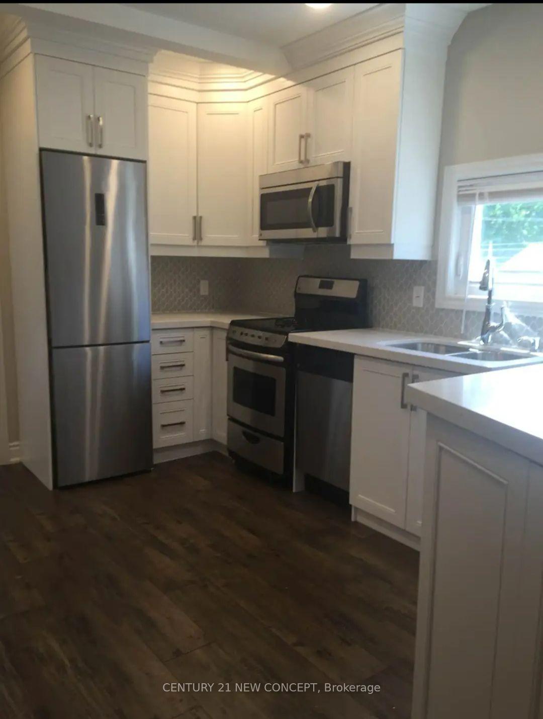Photo 6 of Unit 2, 233 Pape Avenue, Toronto, South Riverdale — HOMEH