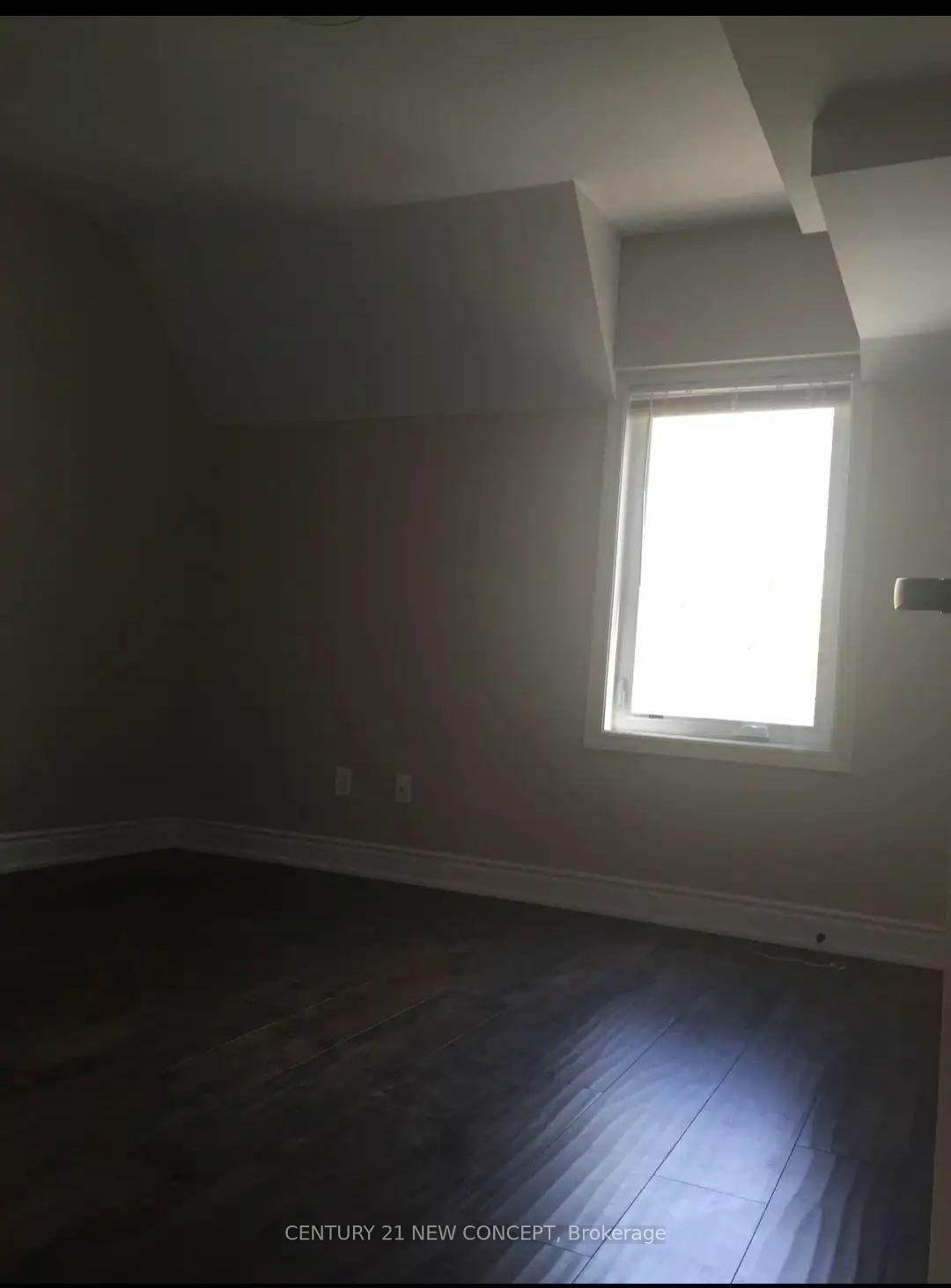 Photo 7 of Unit 2, 233 Pape Avenue, Toronto, South Riverdale — HOMEH