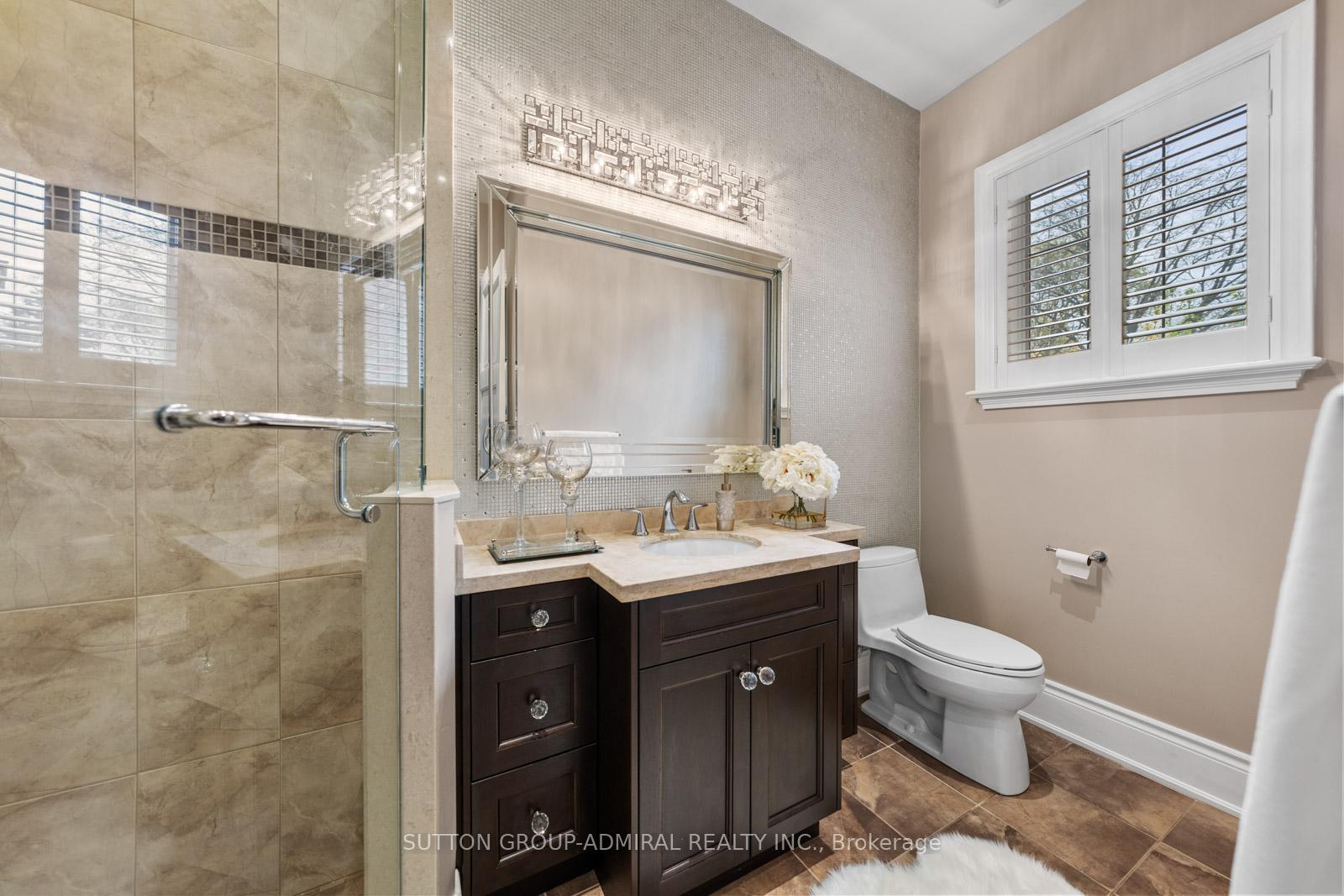 Photo 19 of 9 Cheshire Drive, Etobicoke, Princess-Rosethorn — HOMEH
