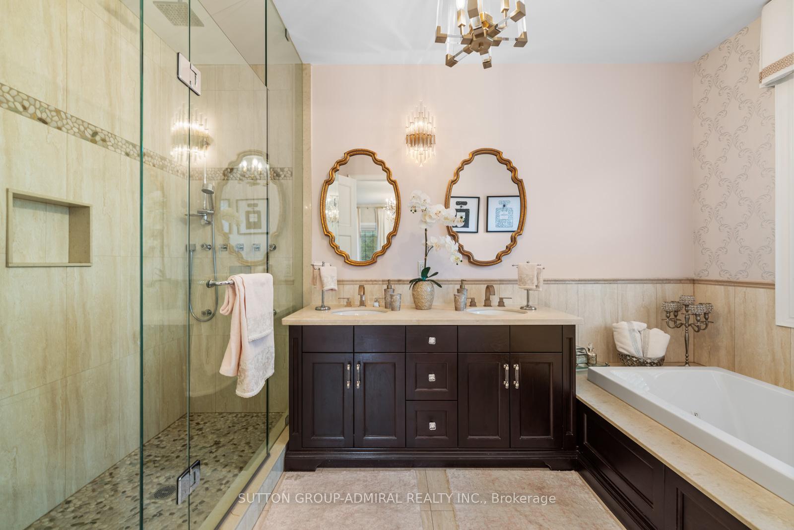 Photo 30 of 9 Cheshire Drive, Etobicoke, Princess-Rosethorn — HOMEH