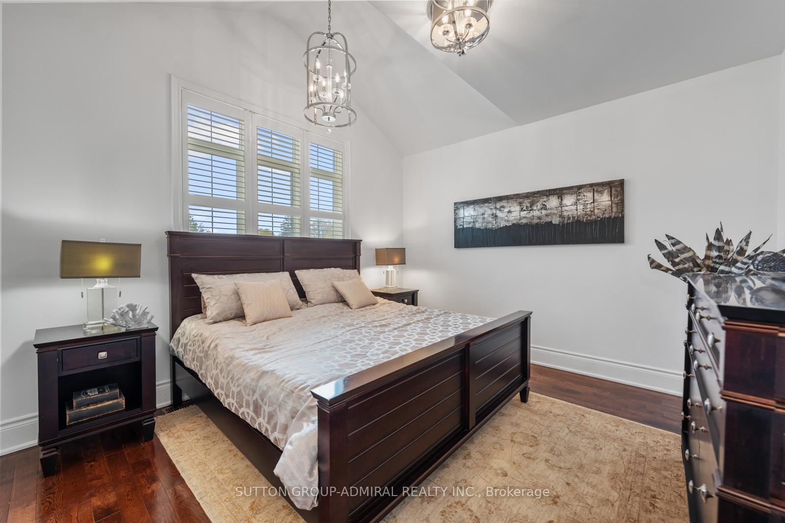 Photo 32 of 9 Cheshire Drive, Etobicoke, Princess-Rosethorn — HOMEH