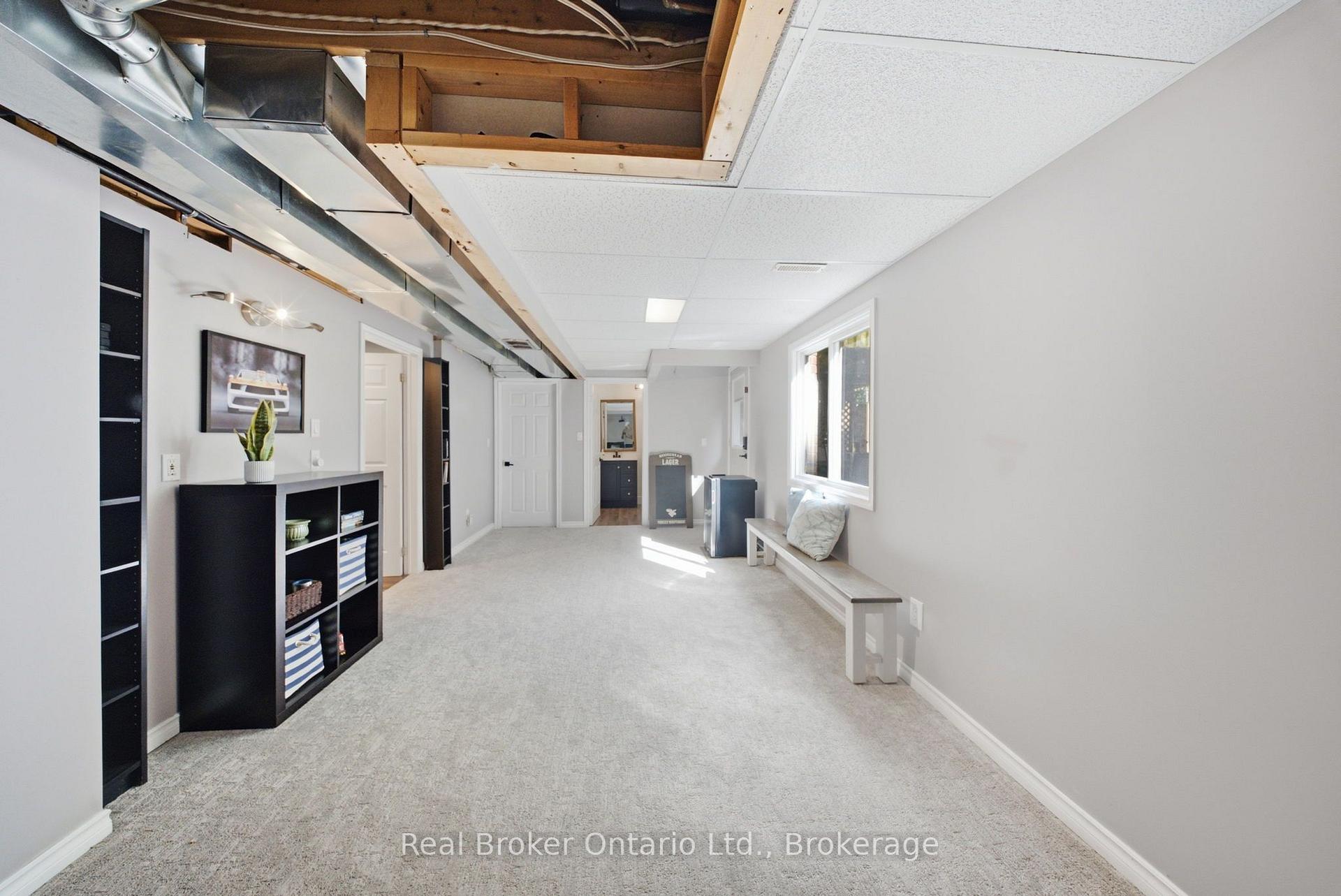 Photo 26 of 11 Dundas Street W, Brant, Paris — HOMEH