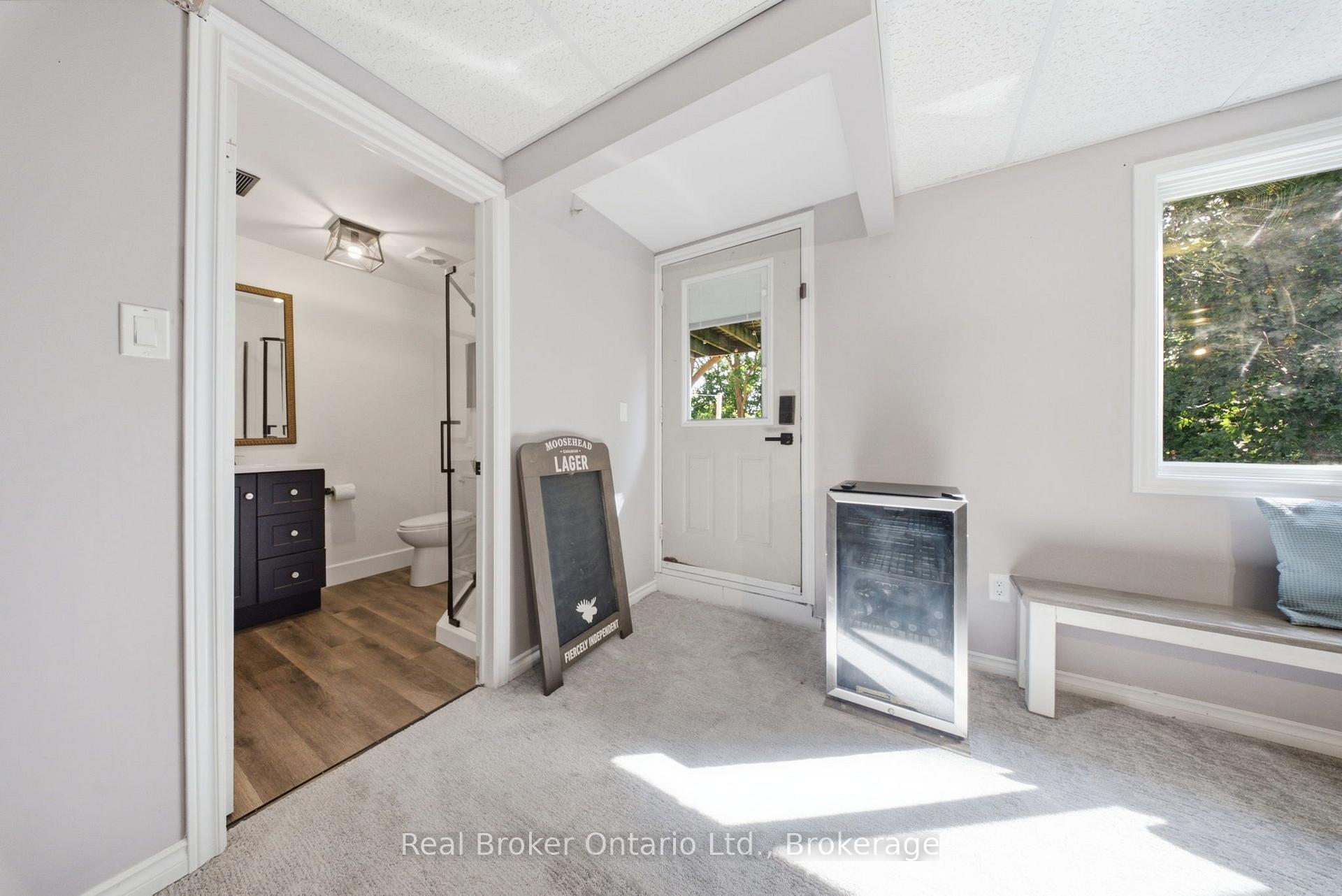 Photo 29 of 11 Dundas Street W, Brant, Paris — HOMEH
