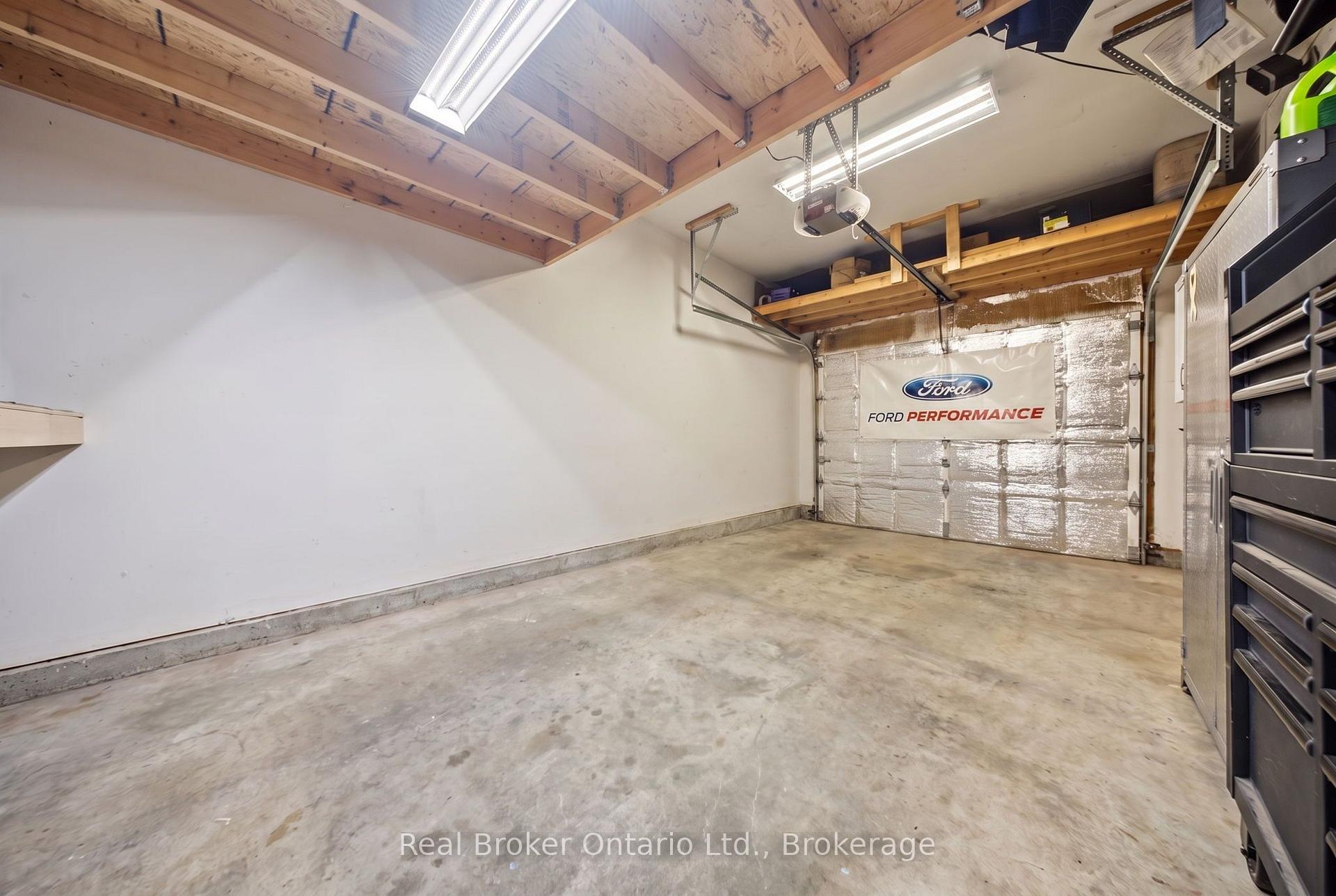 Photo 33 of 11 Dundas Street W, Brant, Paris — HOMEH