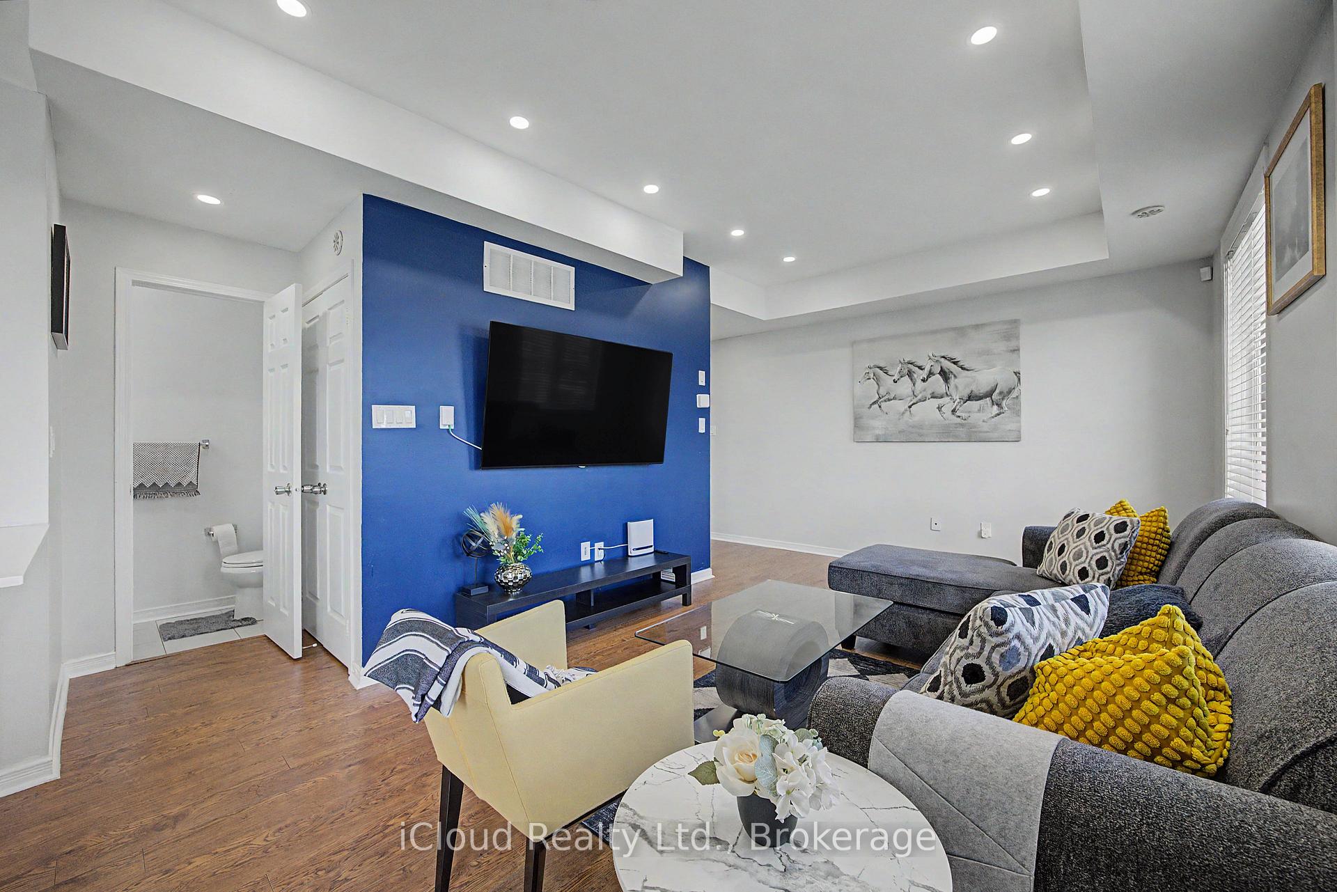 Photo 2 of Unit 6, 180 Howden Boulevard, Brampton, Westgate — HOMEH