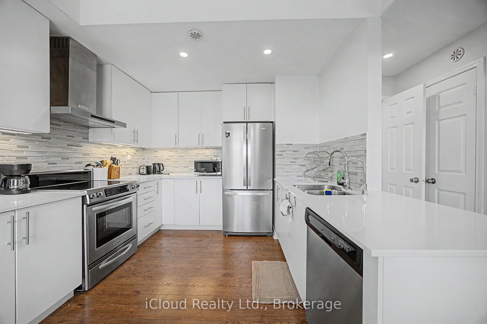 Photo 3 of Unit 6, 180 Howden Boulevard, Brampton, Westgate — HOMEH