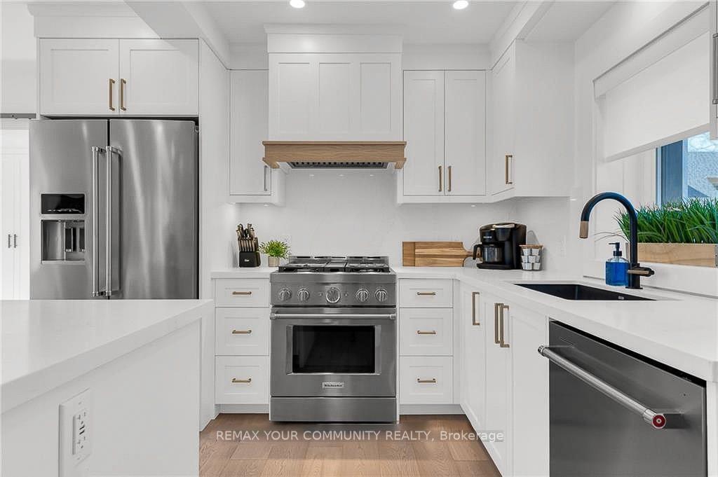 Photo 6 of 1379 Caroline Street, Burlington, Brant — HOMEH