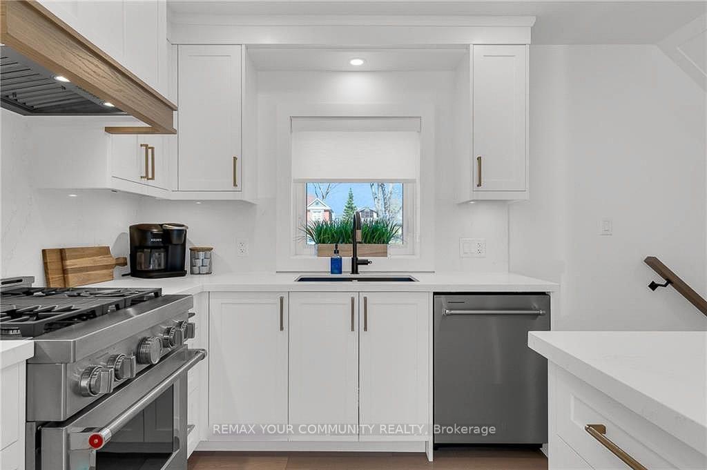 Photo 11 of 1379 Caroline Street, Burlington, Brant — HOMEH