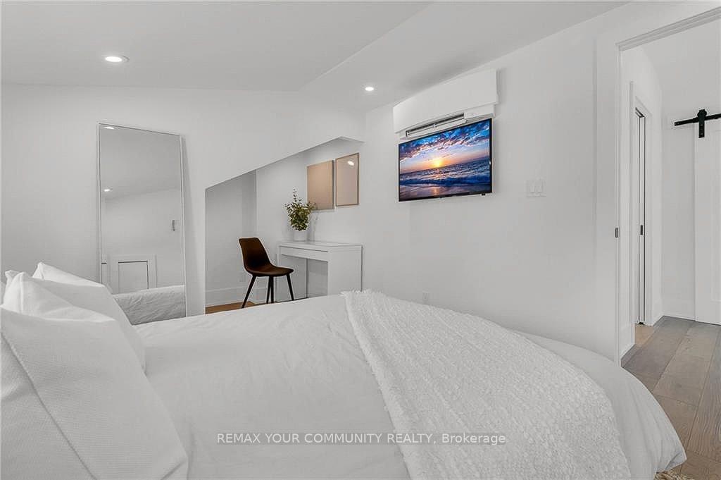 Photo 21 of 1379 Caroline Street, Burlington, Brant — HOMEH