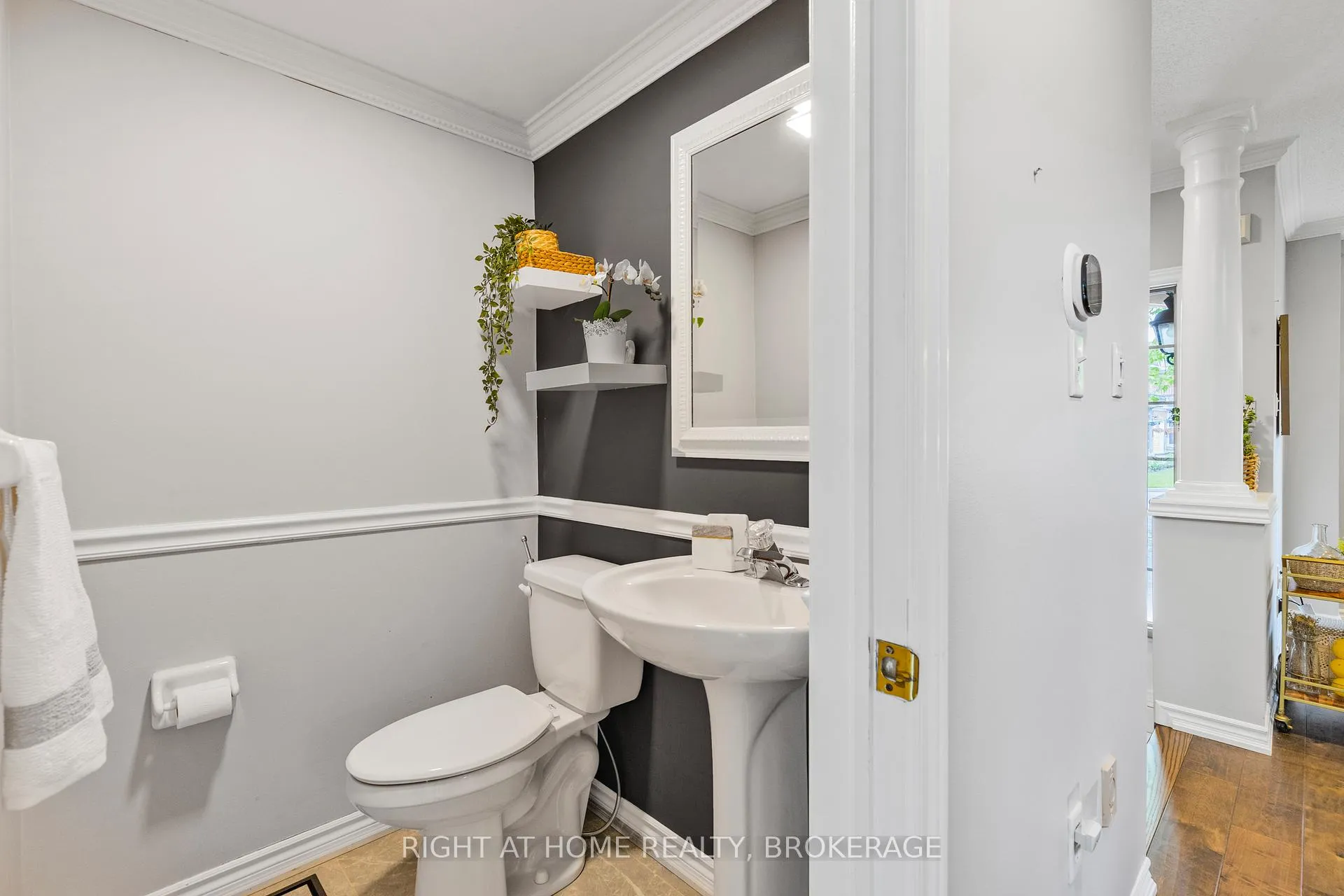 Photo 16 of 20 Brambirch Crescent, Brampton, Northwest Sandalwood Parkway — HOMEH