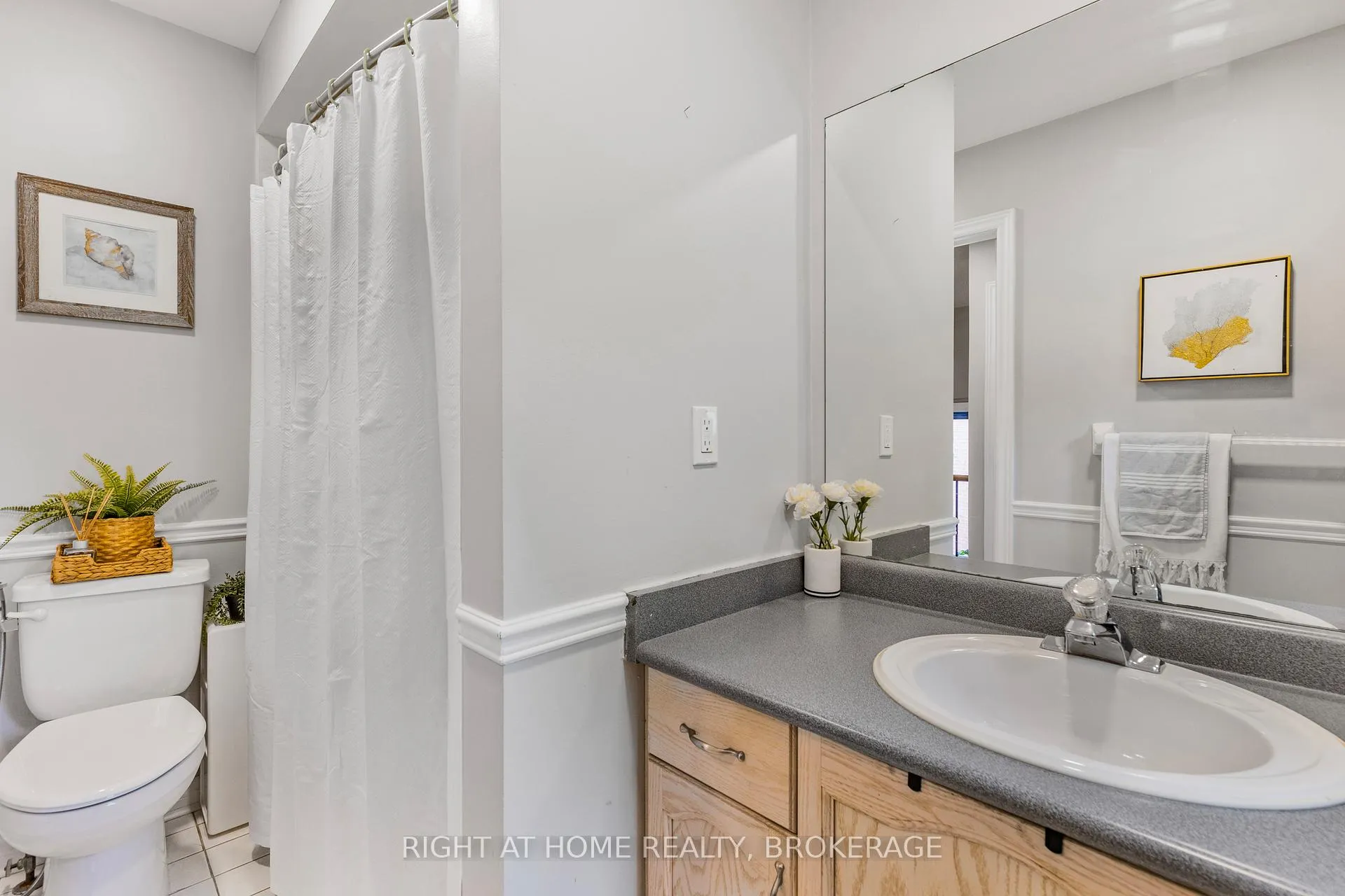 Photo 26 of 20 Brambirch Crescent, Brampton, Northwest Sandalwood Parkway — HOMEH