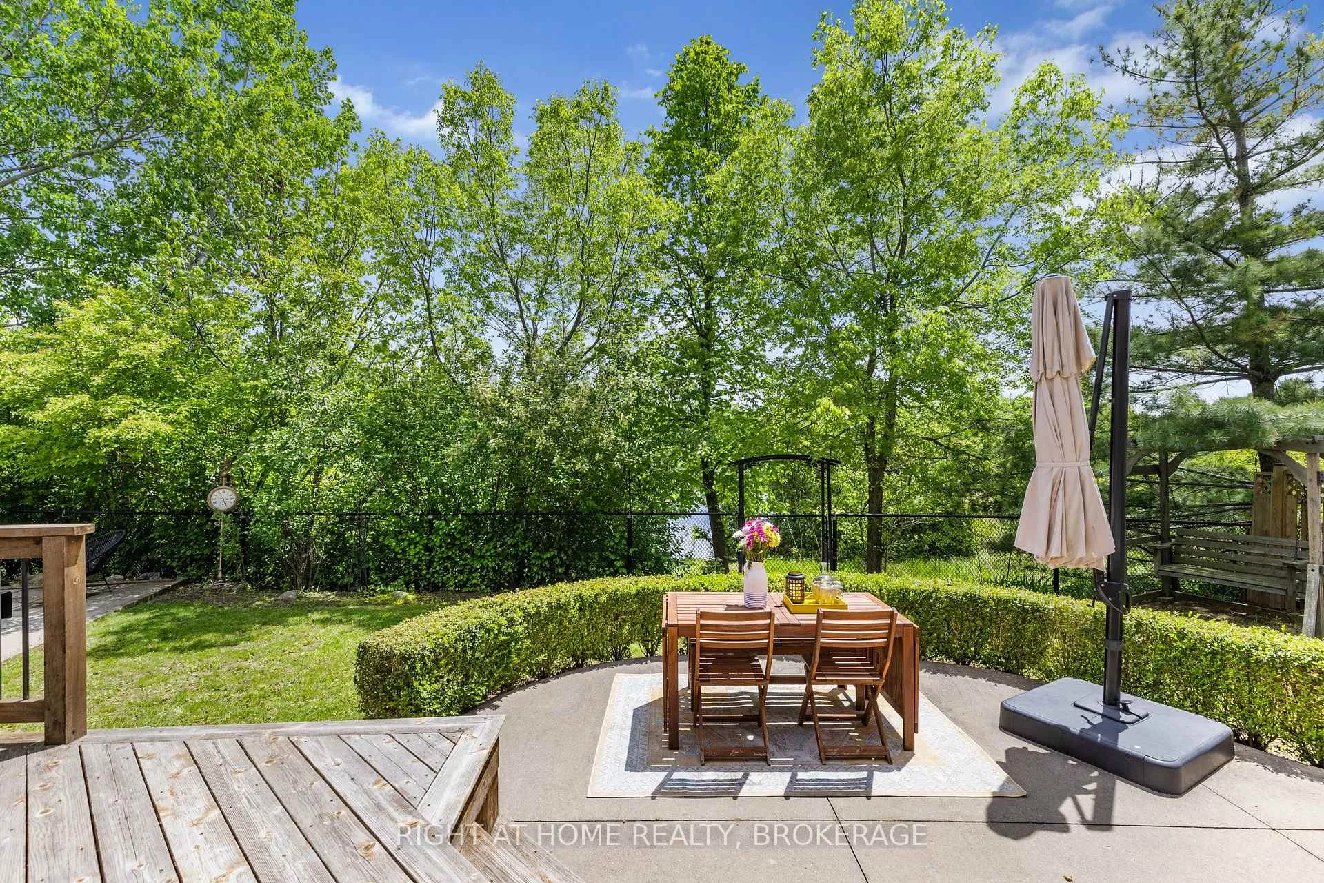 Photo 33 of 20 Brambirch Crescent, Brampton, Northwest Sandalwood Parkway — HOMEH