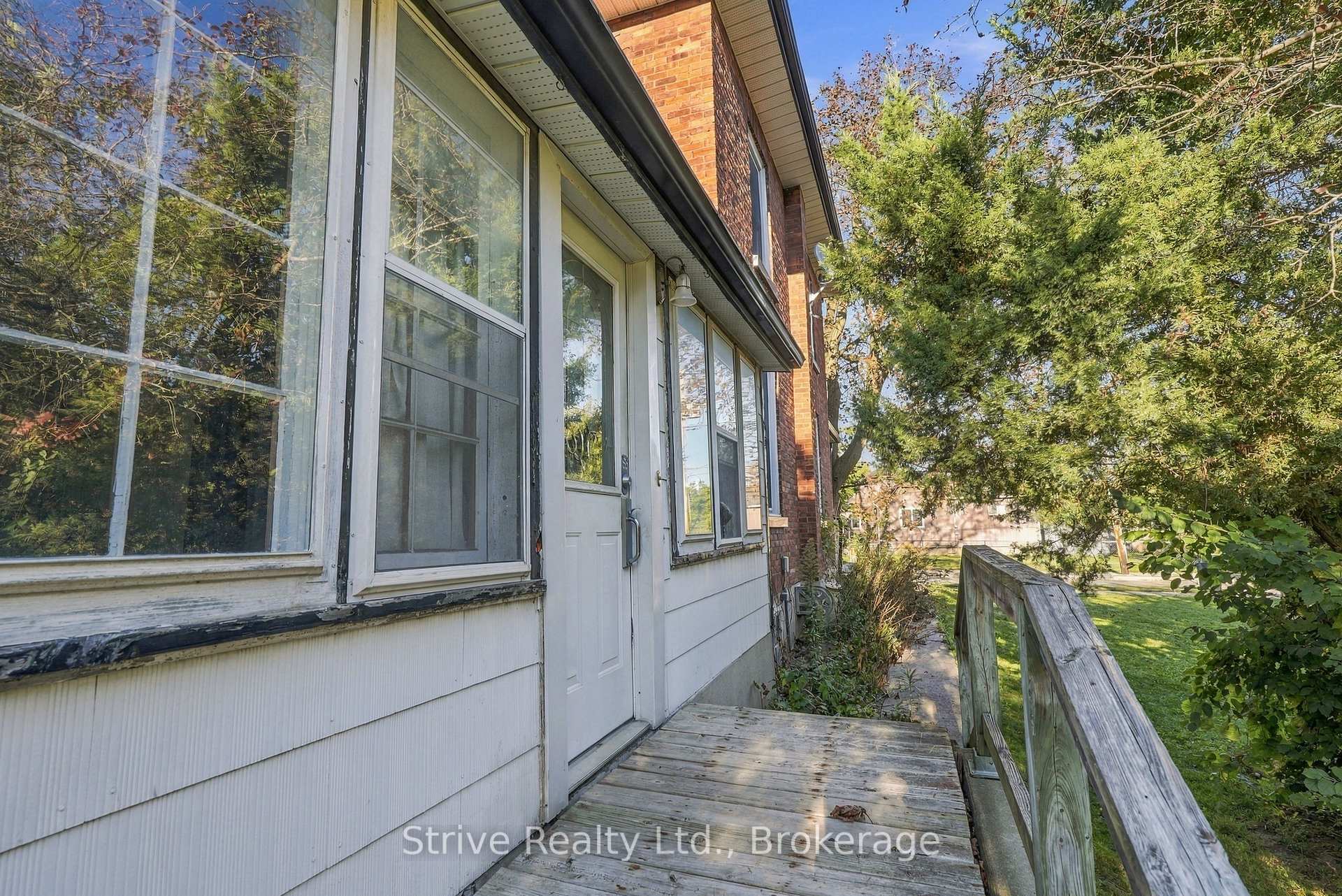 Photo 42 of 72 Elgin Street, Clarington, Bowmanville — HOMEH
