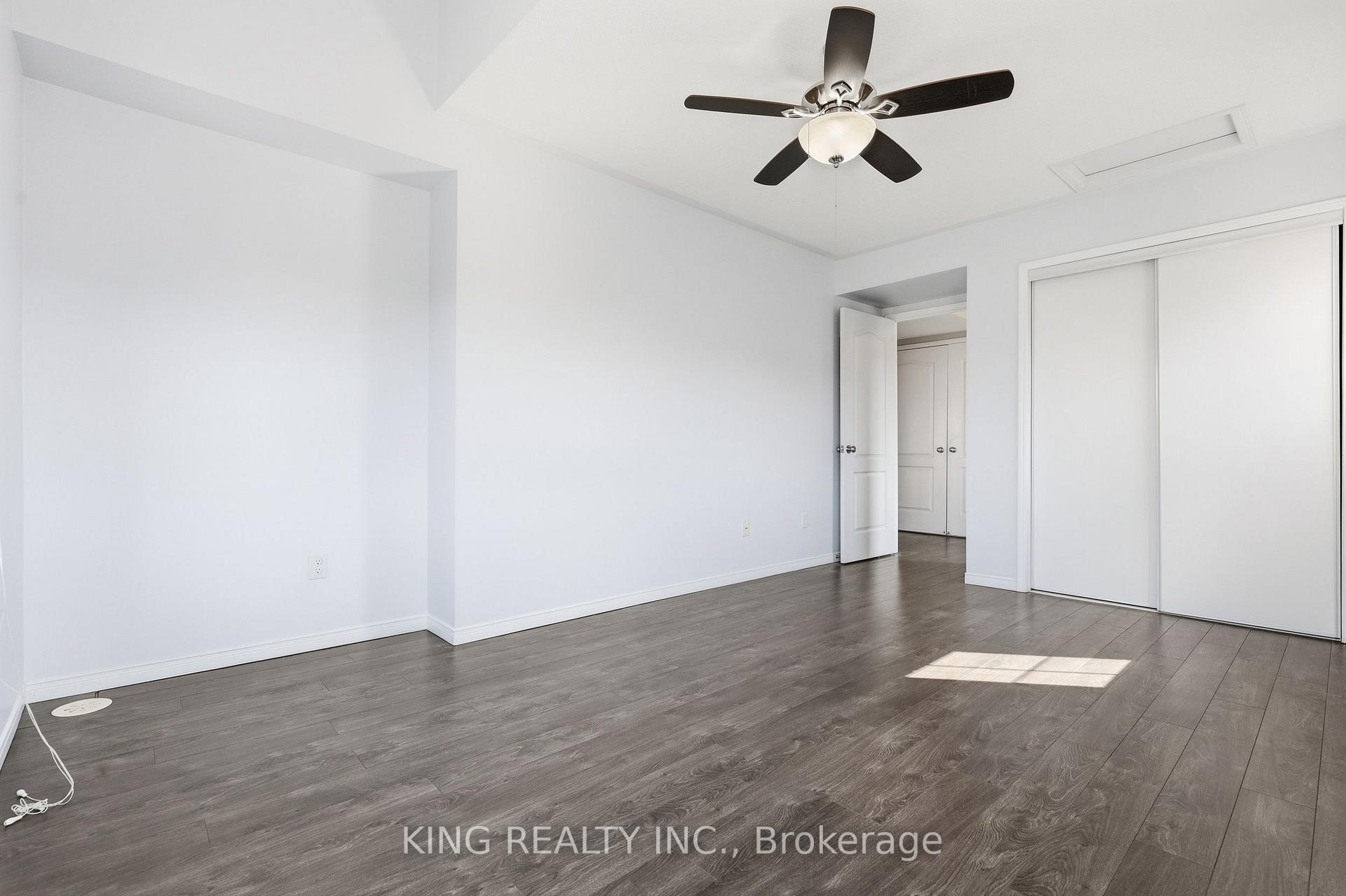 Photo 16 of Unit 8, 35 Hays Boulevard, Oakville, River Oaks — HOMEH