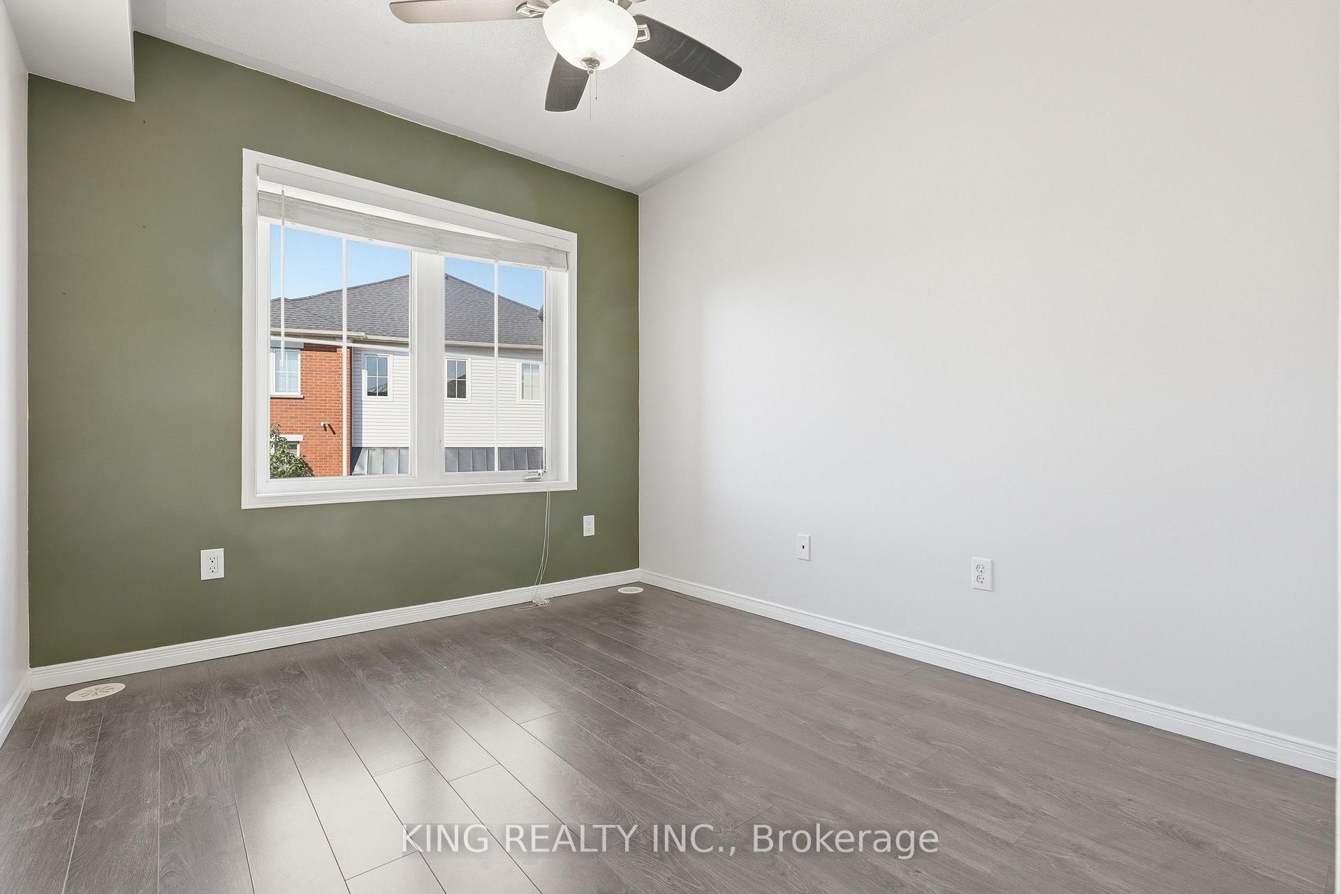 Photo 17 of Unit 8, 35 Hays Boulevard, Oakville, River Oaks — HOMEH