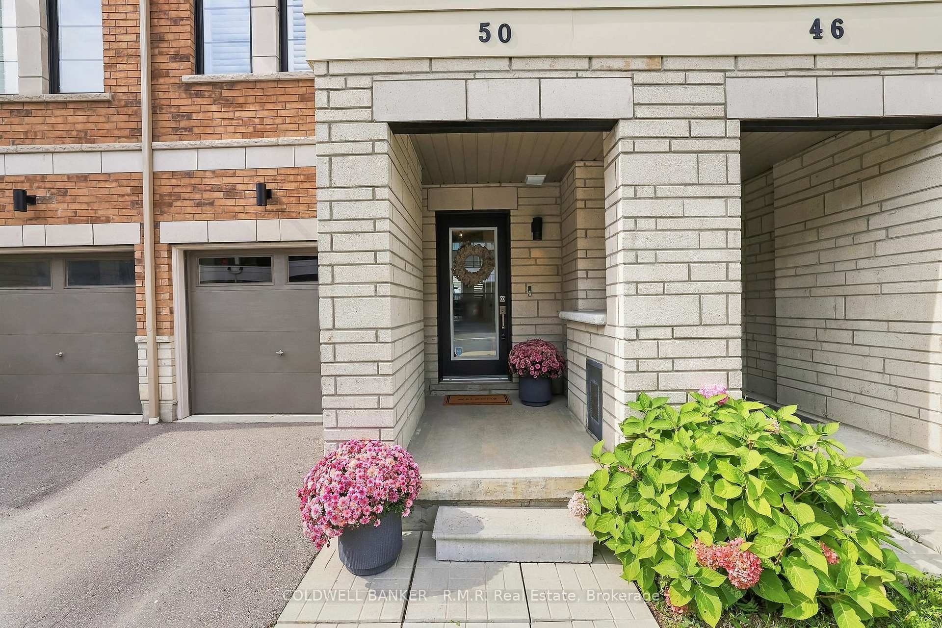 Photo 6 of 50 King George Way, Clarington, Bowmanville — HOMEH