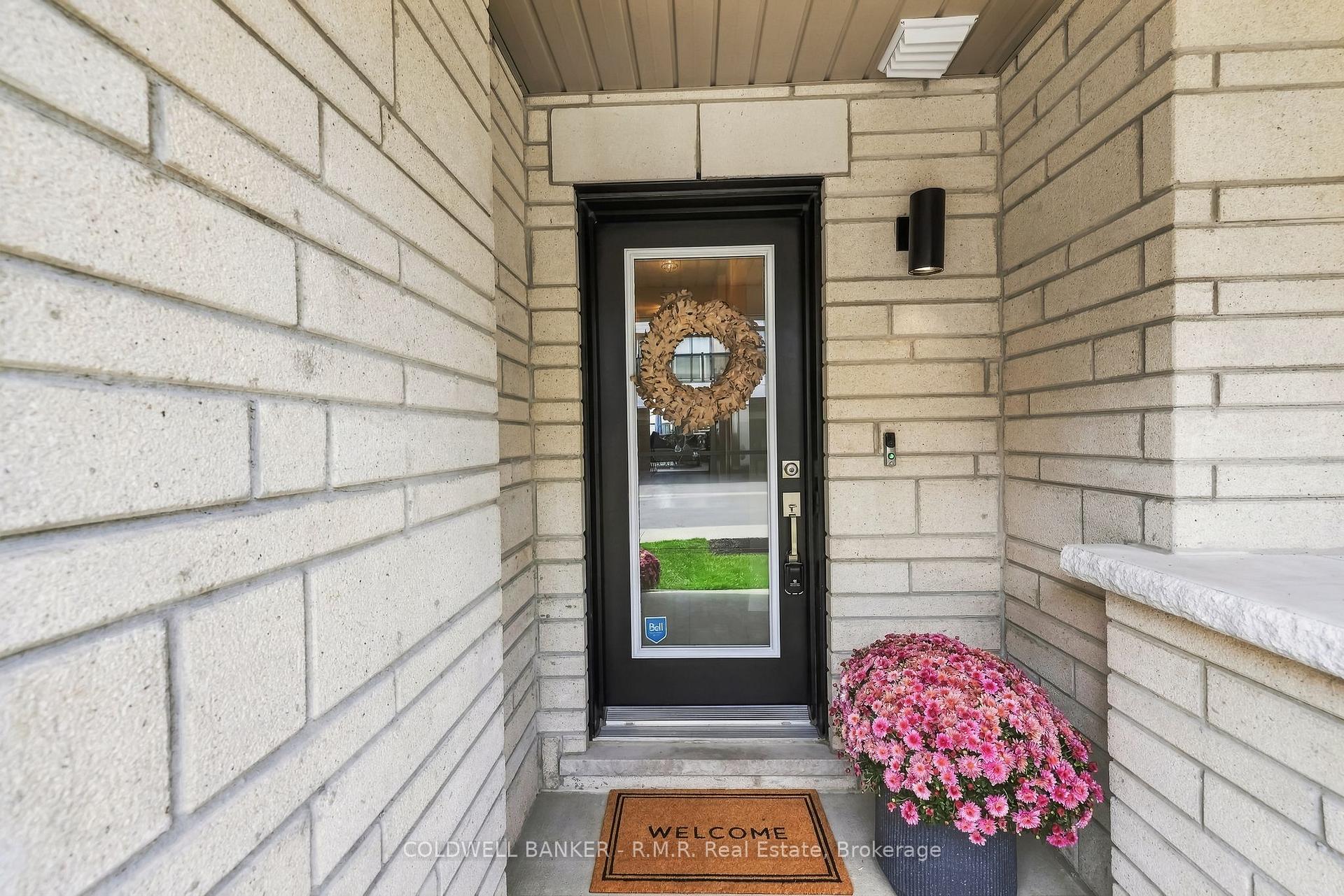 Photo 7 of 50 King George Way, Clarington, Bowmanville — HOMEH