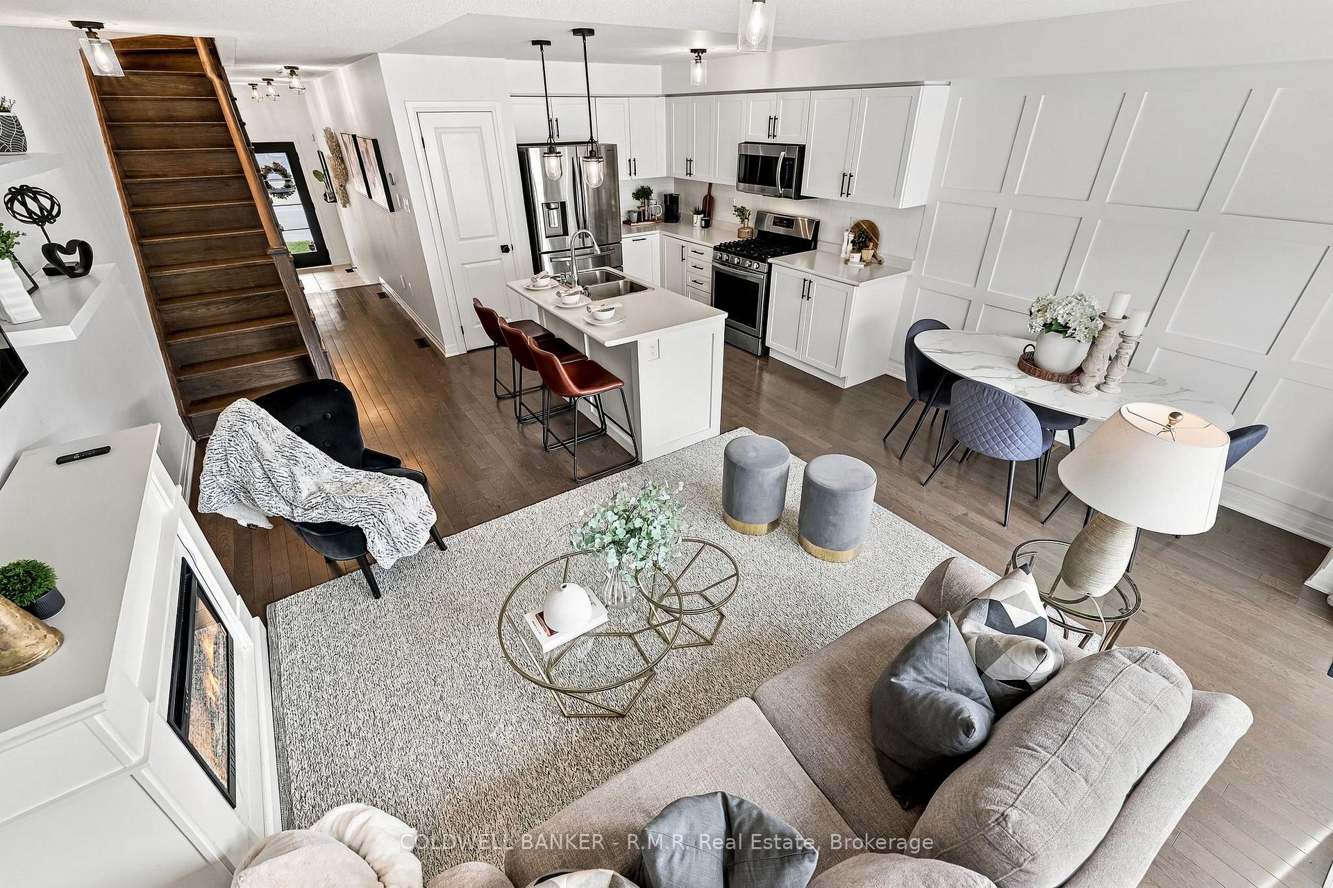 Photo 15 of 50 King George Way, Clarington, Bowmanville — HOMEH
