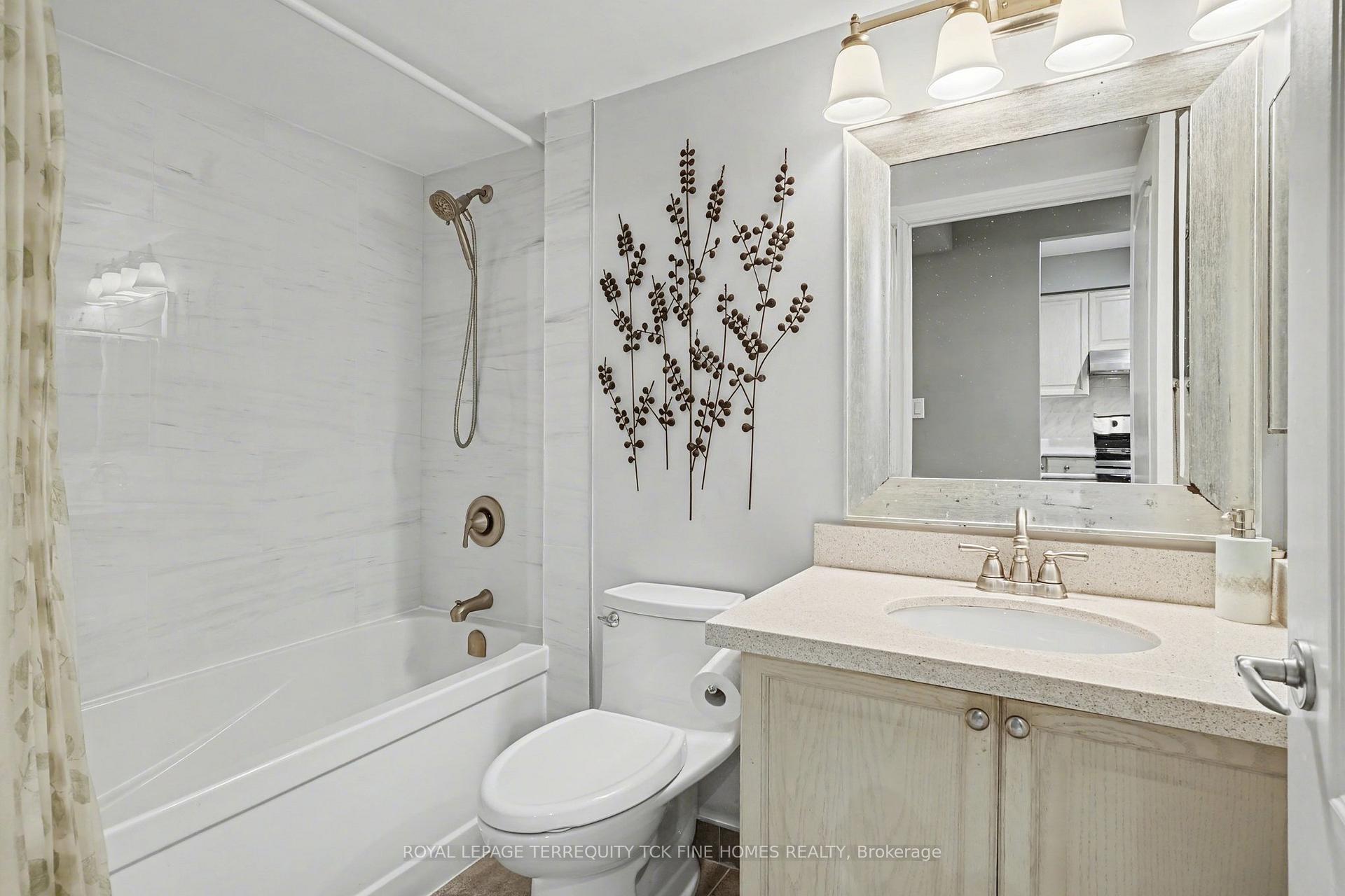 Photo 21 of Unit 1009, 398 Eglinton Avenue E, Toronto, Mount Pleasant East — HOMEH