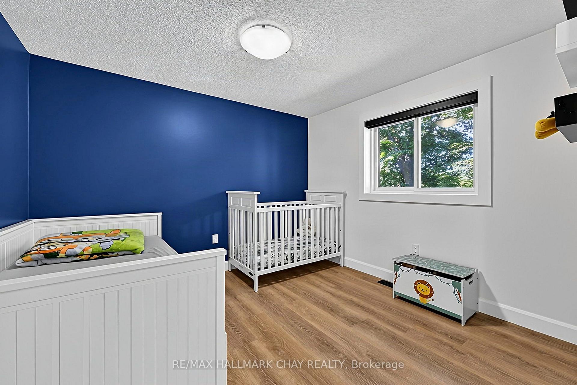 Photo 16 of Unit 3, 38 Kenwell Crescent, Barrie, Holly — HOMEH