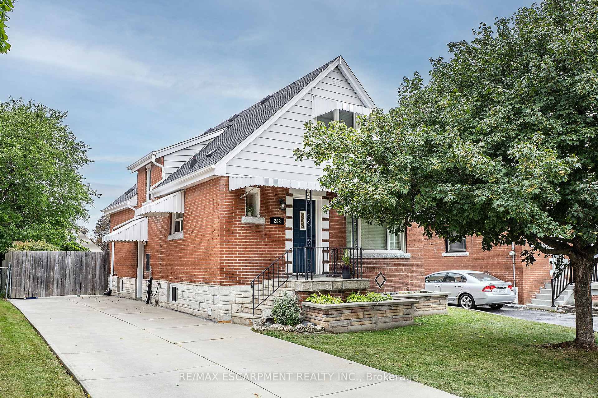 Photo 1 of 282 East 13th Street, Hamilton, Inch Park — HOMEH