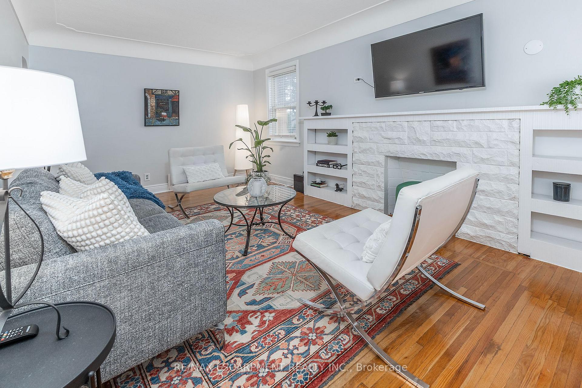 Photo 6 of 282 East 13th Street, Hamilton, Inch Park — HOMEH